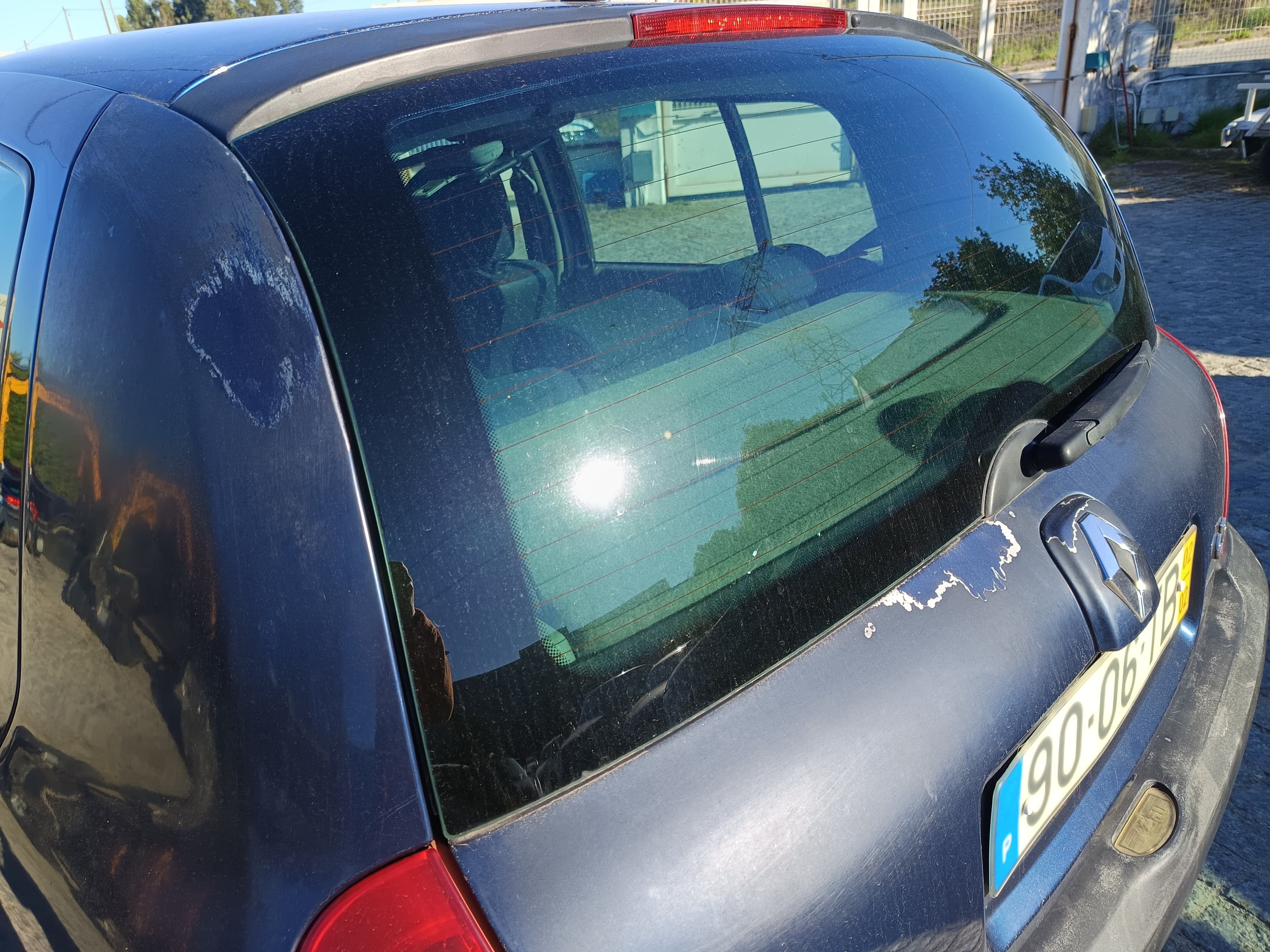 Renault Clio · Ano 2002 — imagem 11