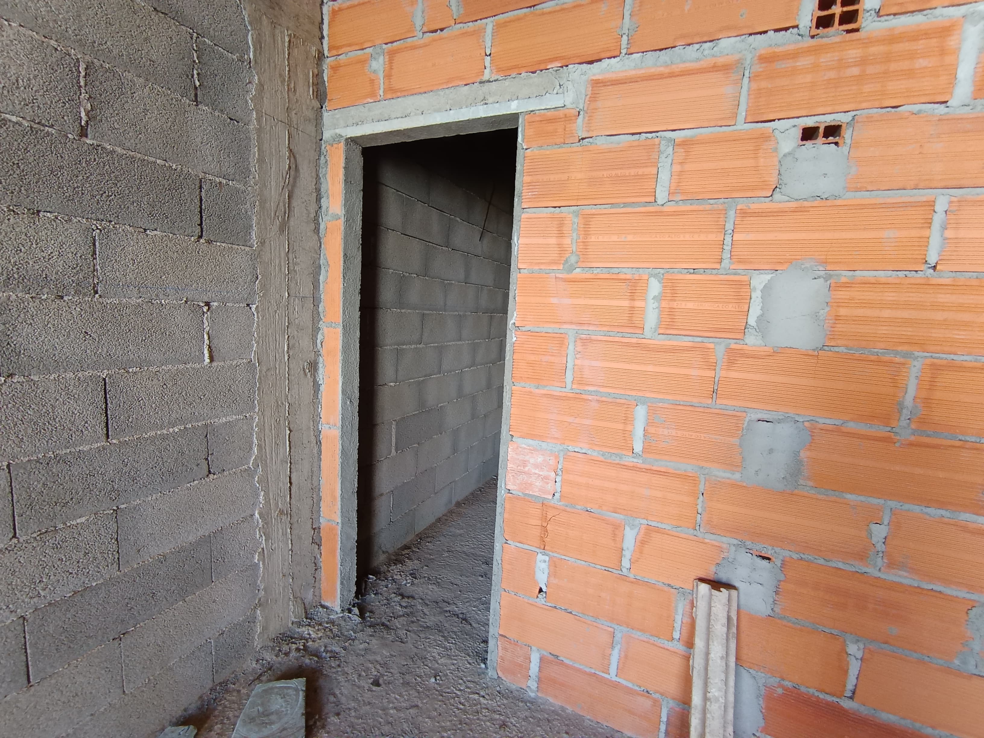 Edifício com 3 Pisos · Tabuaço — imagen 17