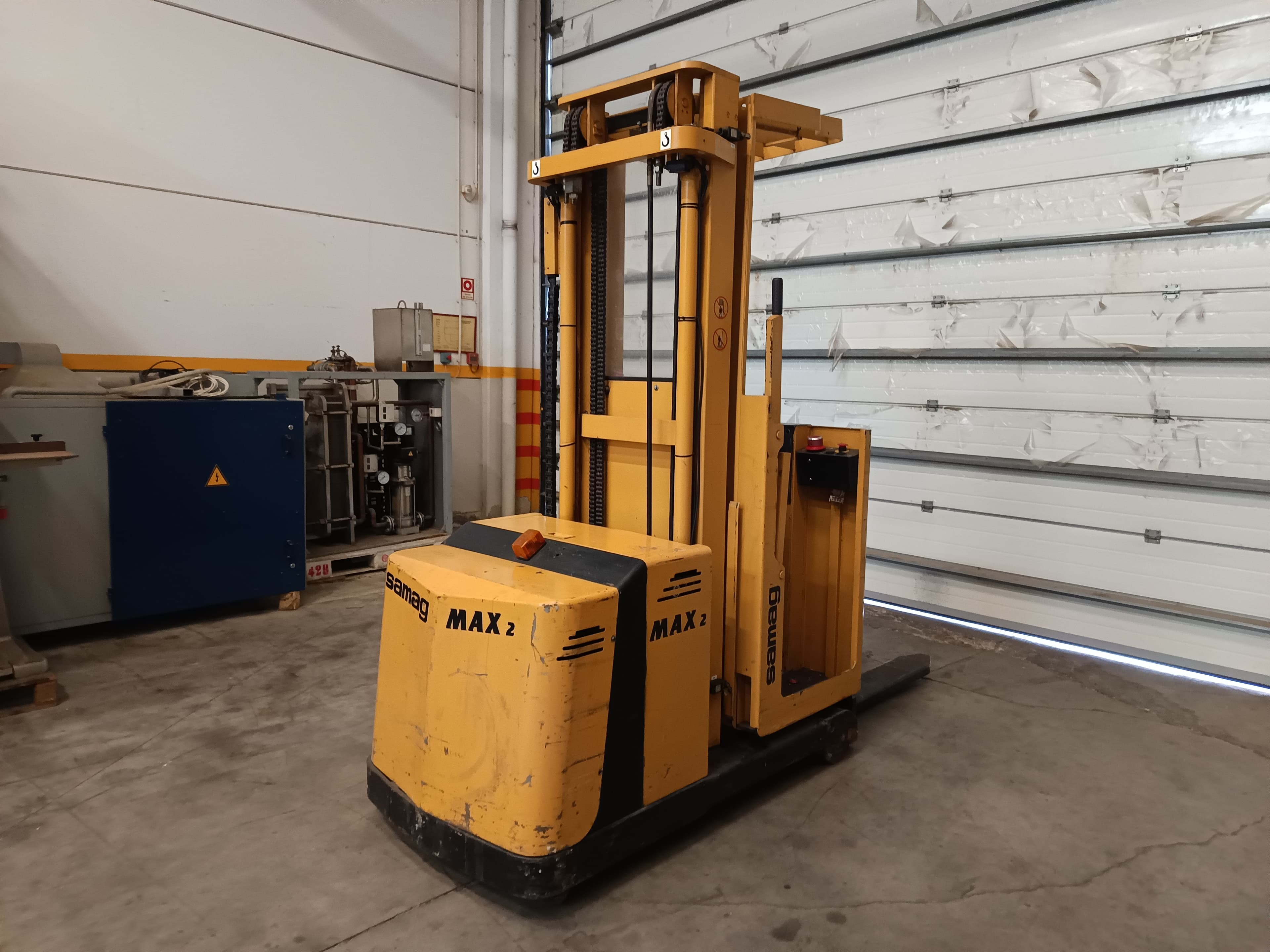 Stacker Samag MAX 2 Preparador de Encomenda · Elétrico · Ano 2001 — imagem 5