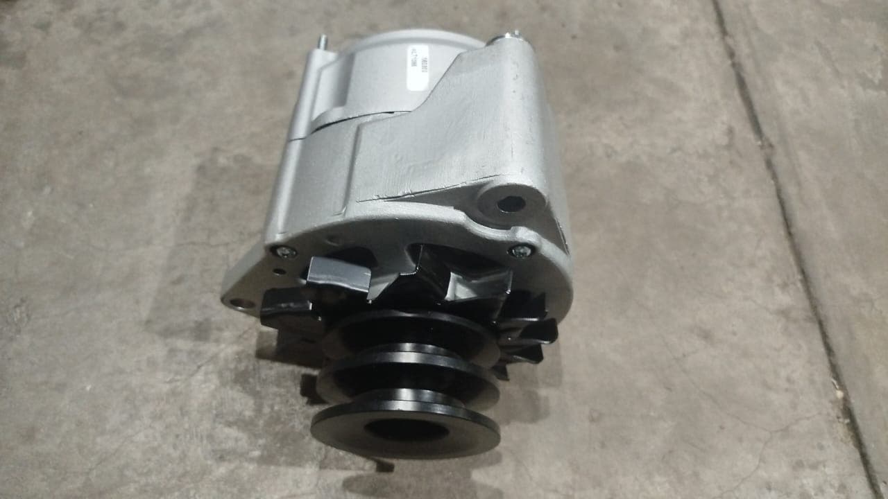 2 - Alternador, 24V — imagen 1