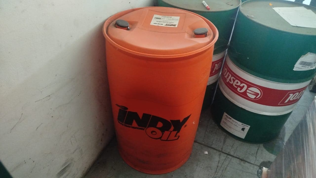 1 Óleo de Motor — imagen 1