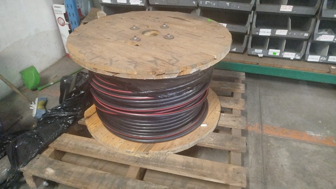 1 - Armoured Cable 10mm Squared 200m — imagem 1