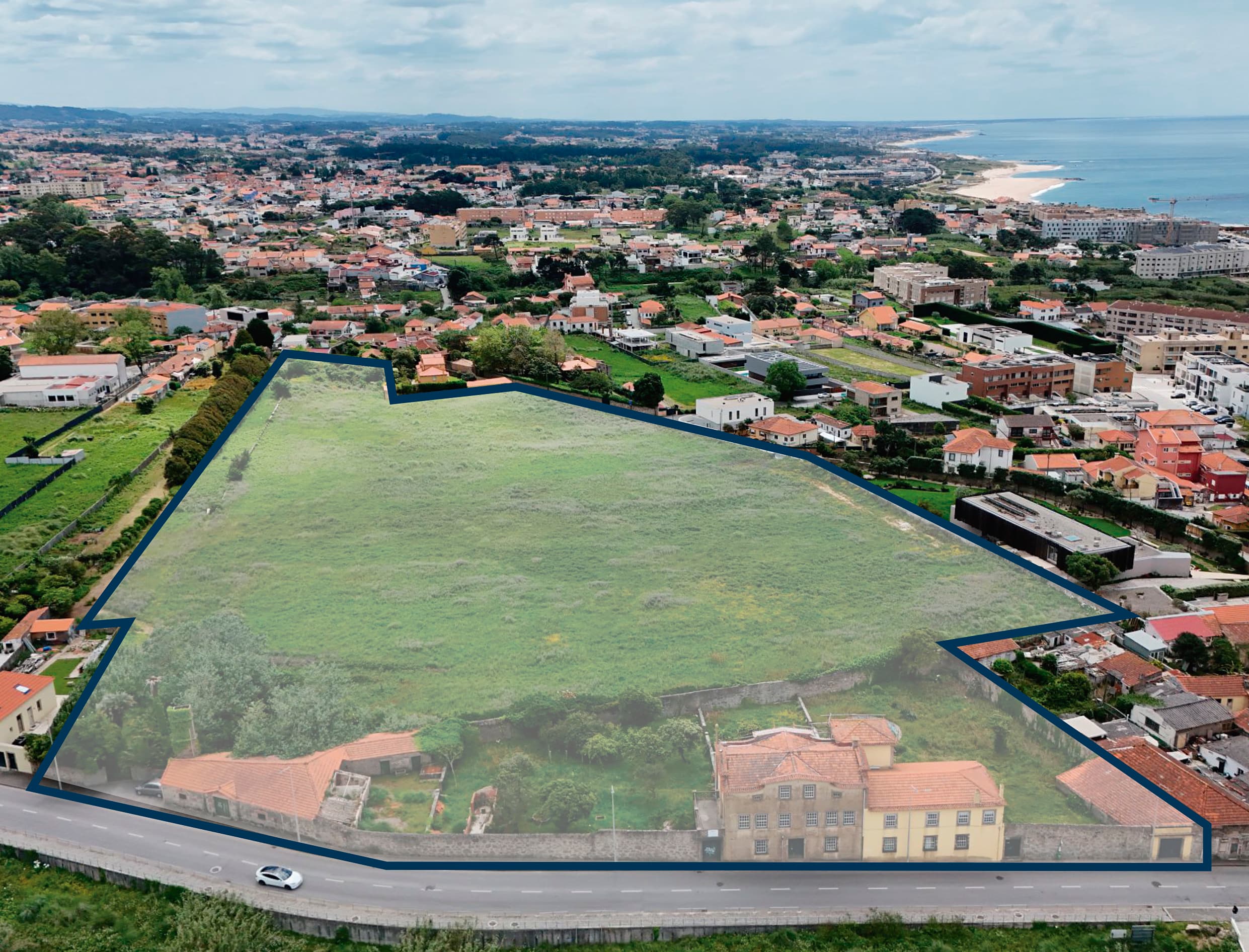 Terreno com + 3 Hectares · Praia de Lavadores, Vila Nova de Gaia — imagem 1