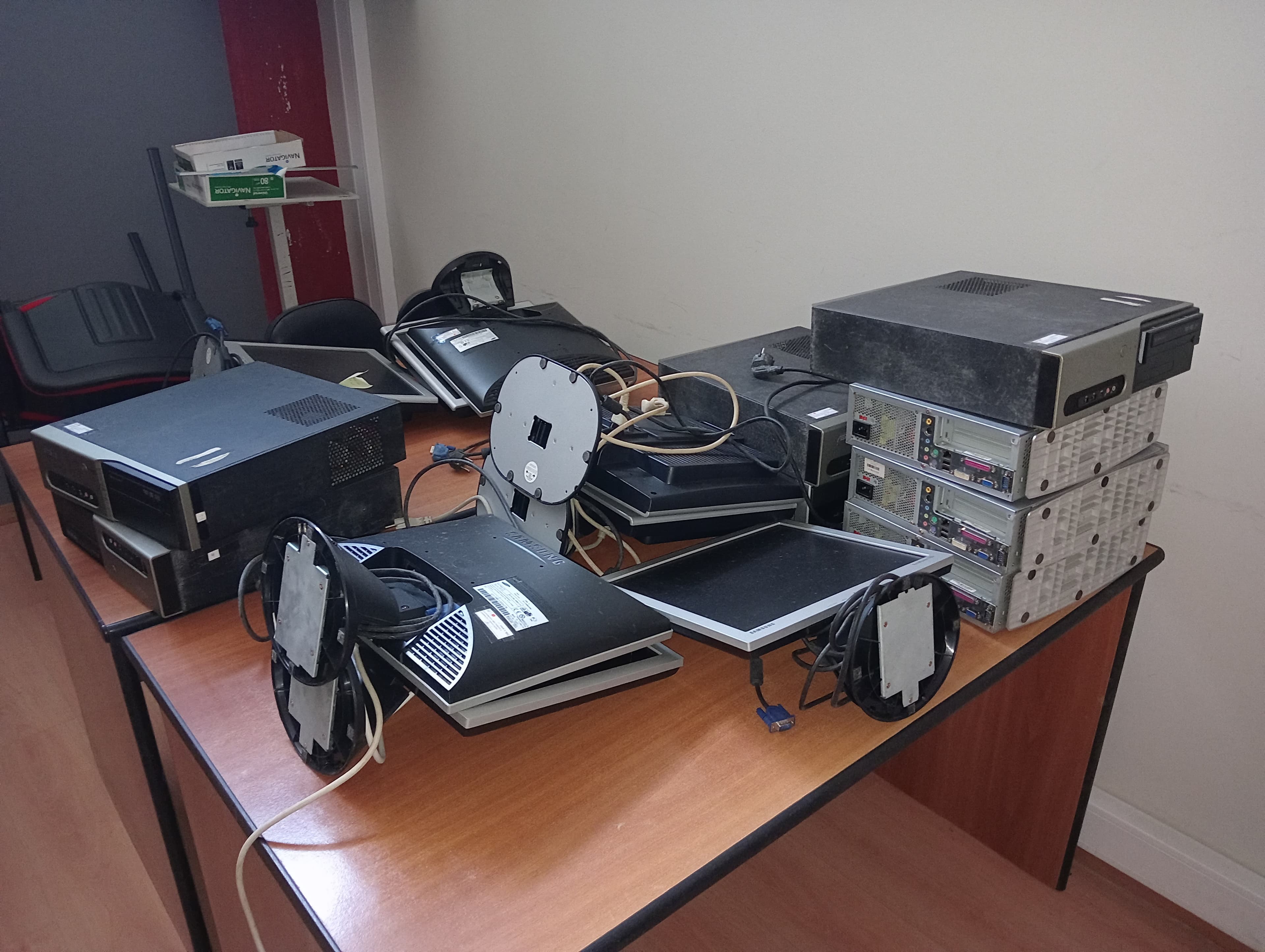 Equipamento de Escritório — imagem 12