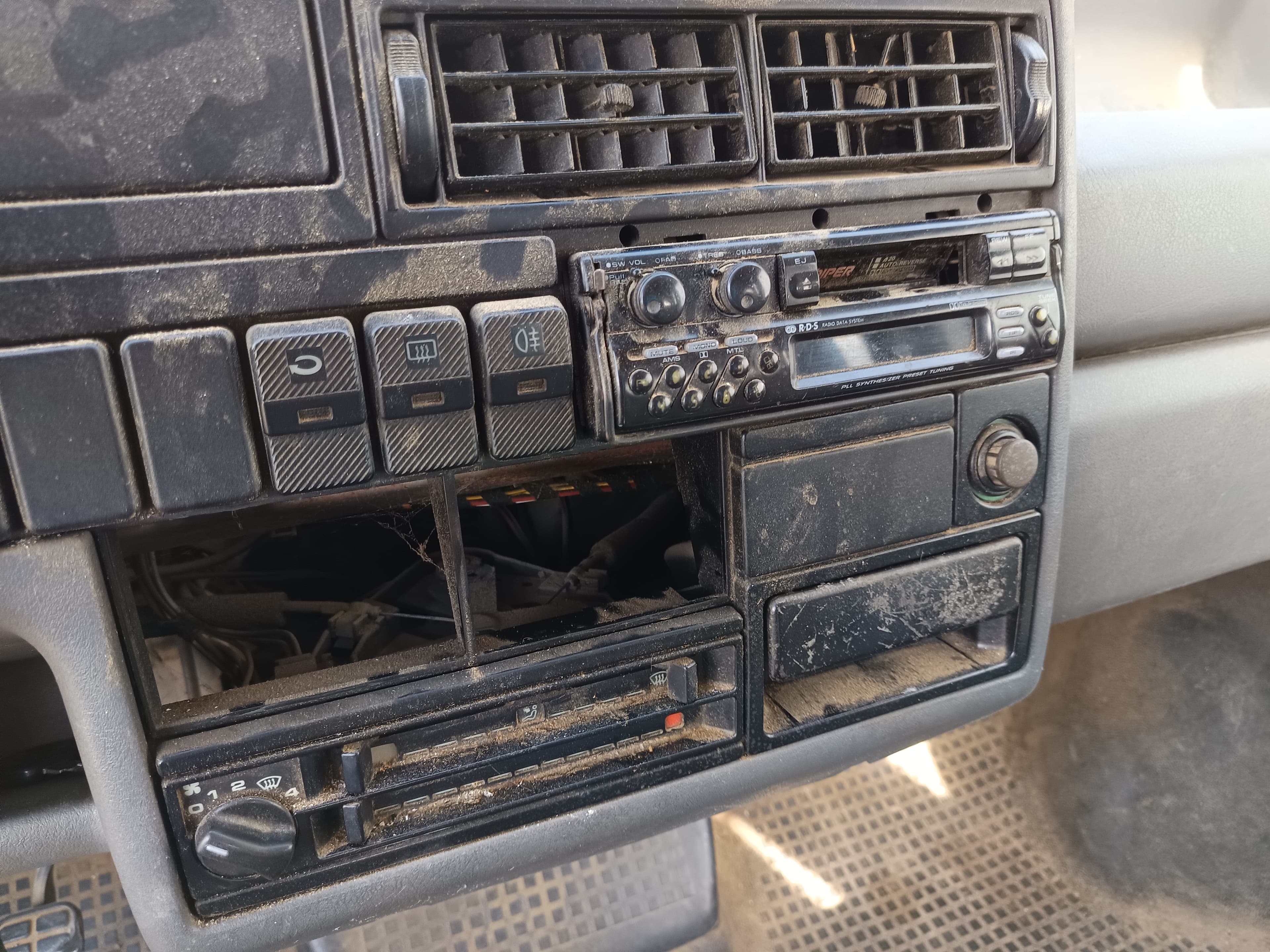 Volkswagen Transporter T4 · Ano 1996 — image 19