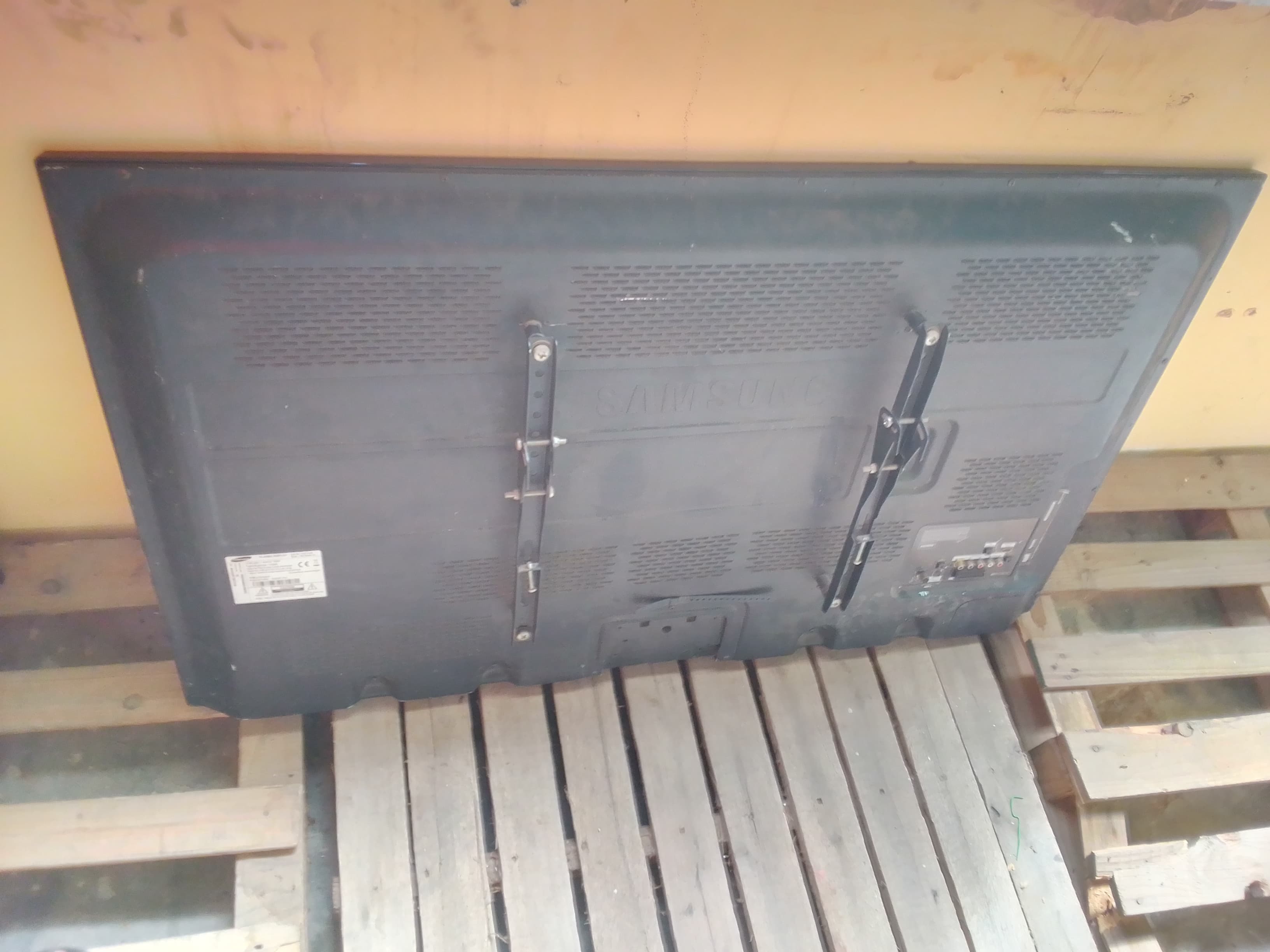 TV Plasma — image 2