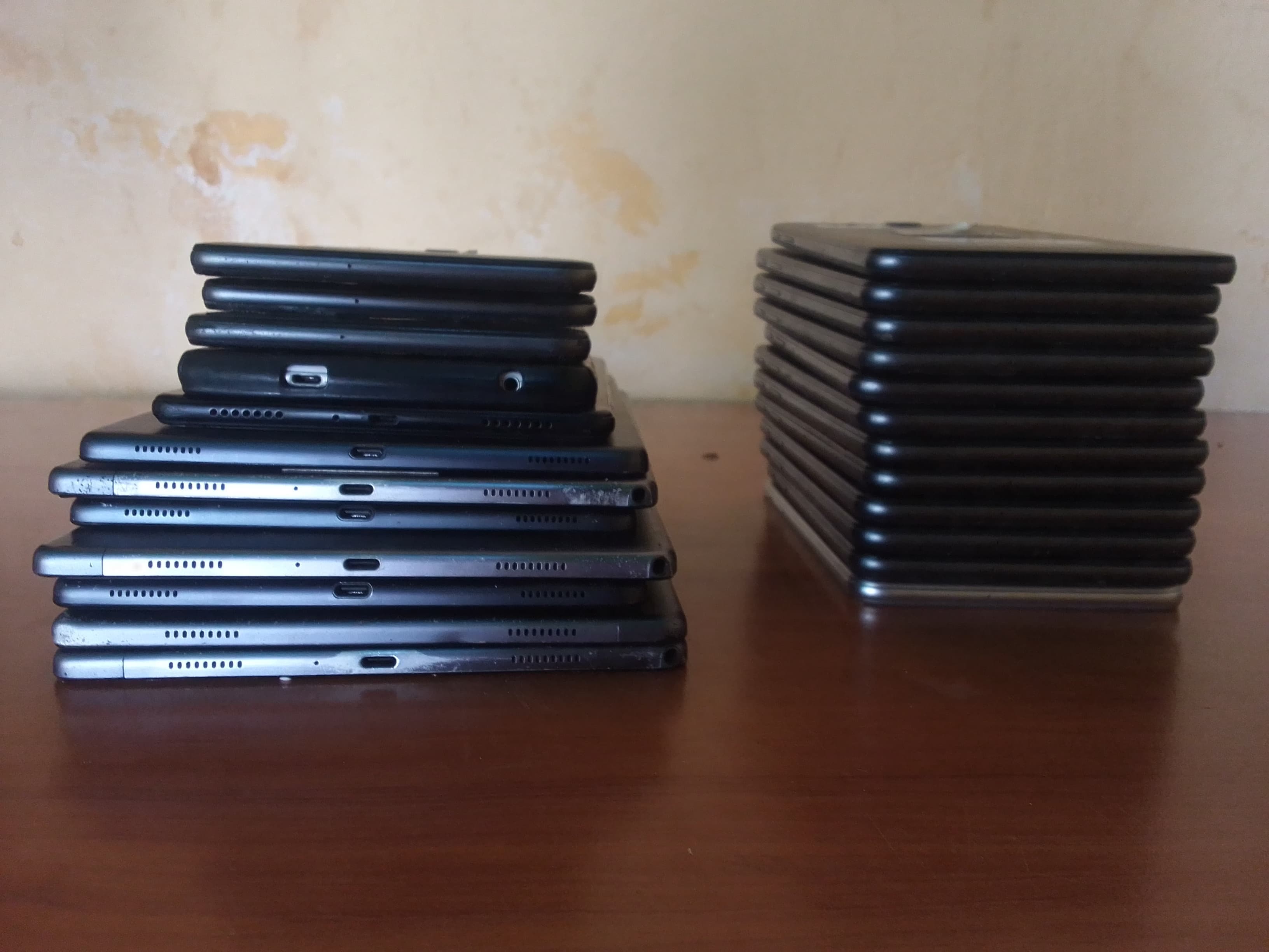 Telefones e Tablets