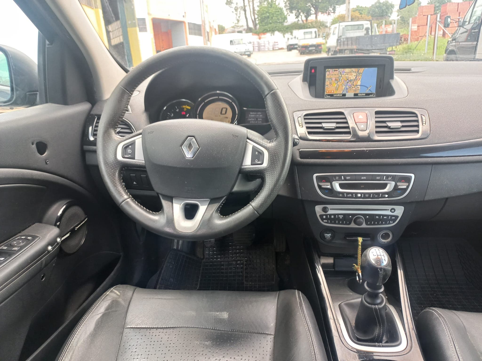 Renault Mégane · Ano 2012 — imagen 34