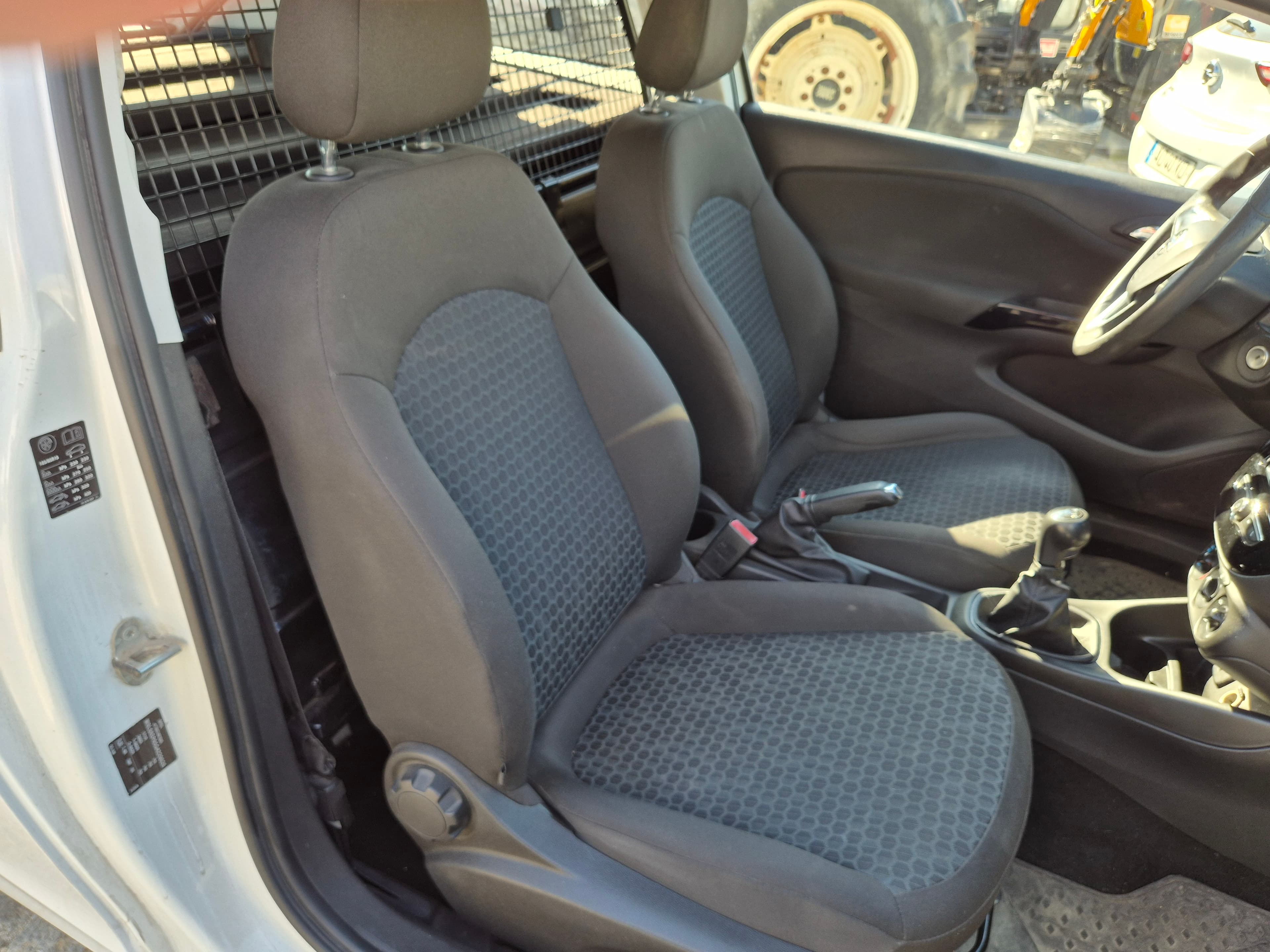 Opel Corsa E Van · Ano 2016 — image 20