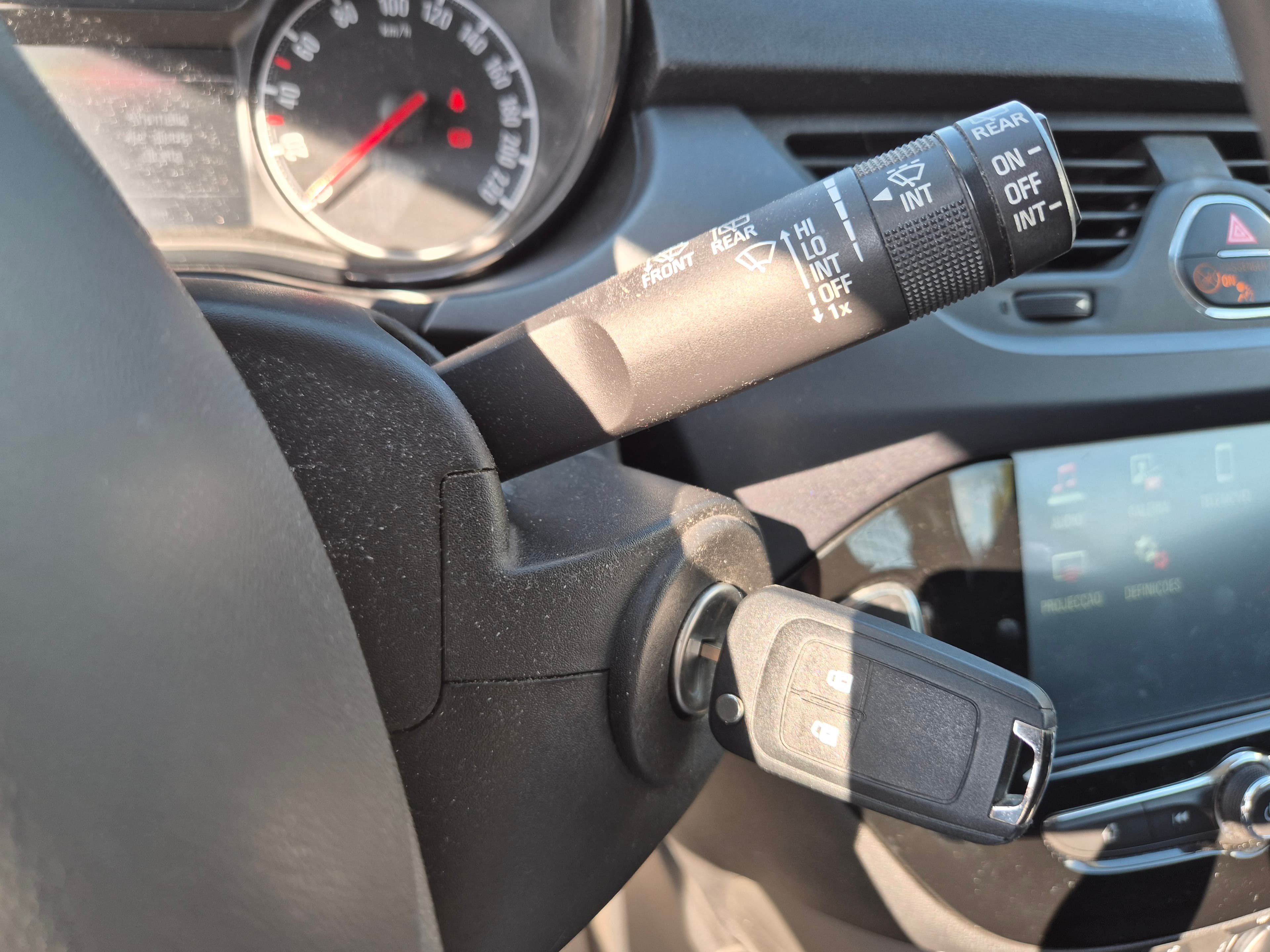 Opel Corsa E Van · Ano 2016 — image 29