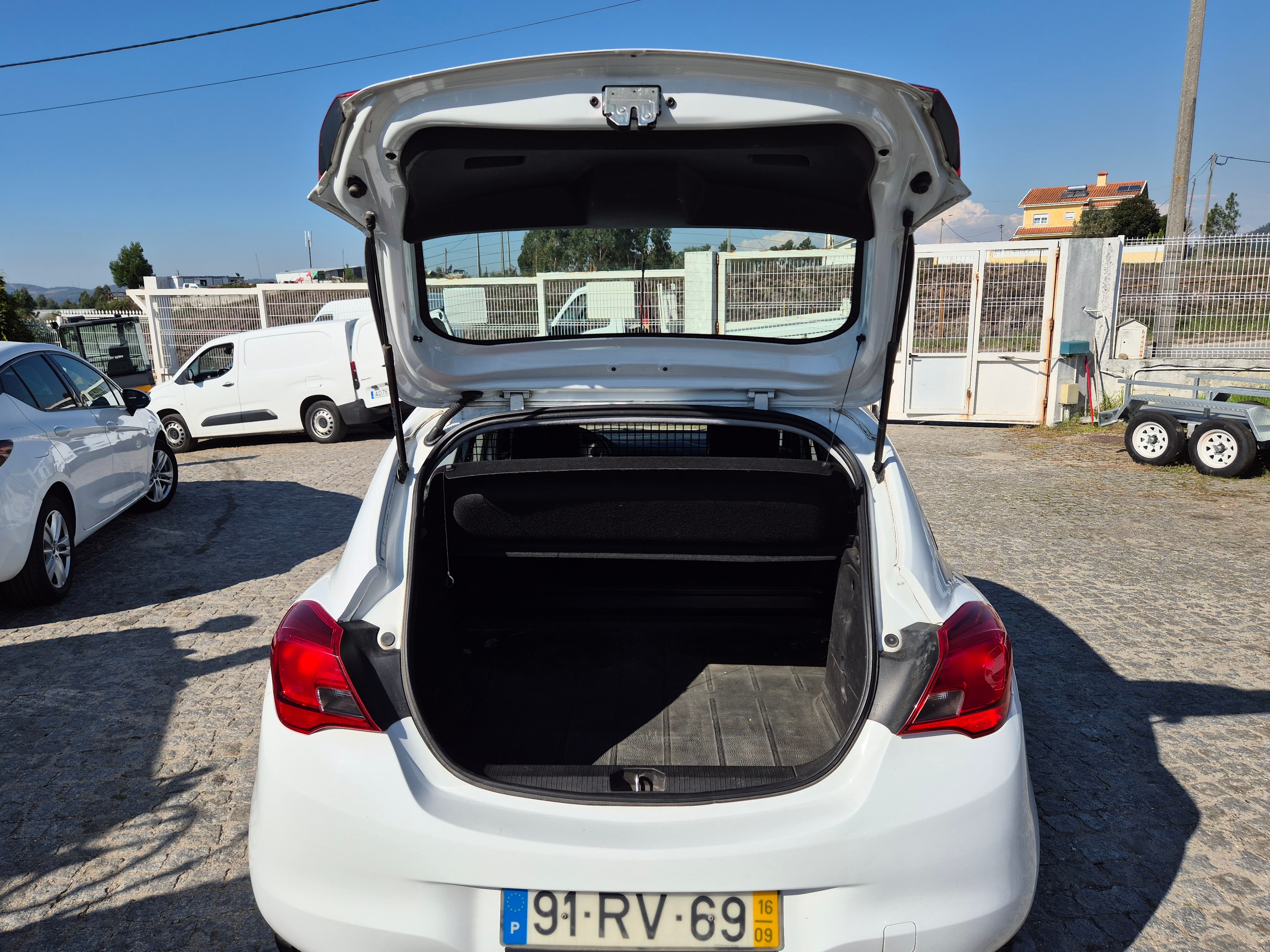 Opel Corsa E Van · Ano 2016 — image 7
