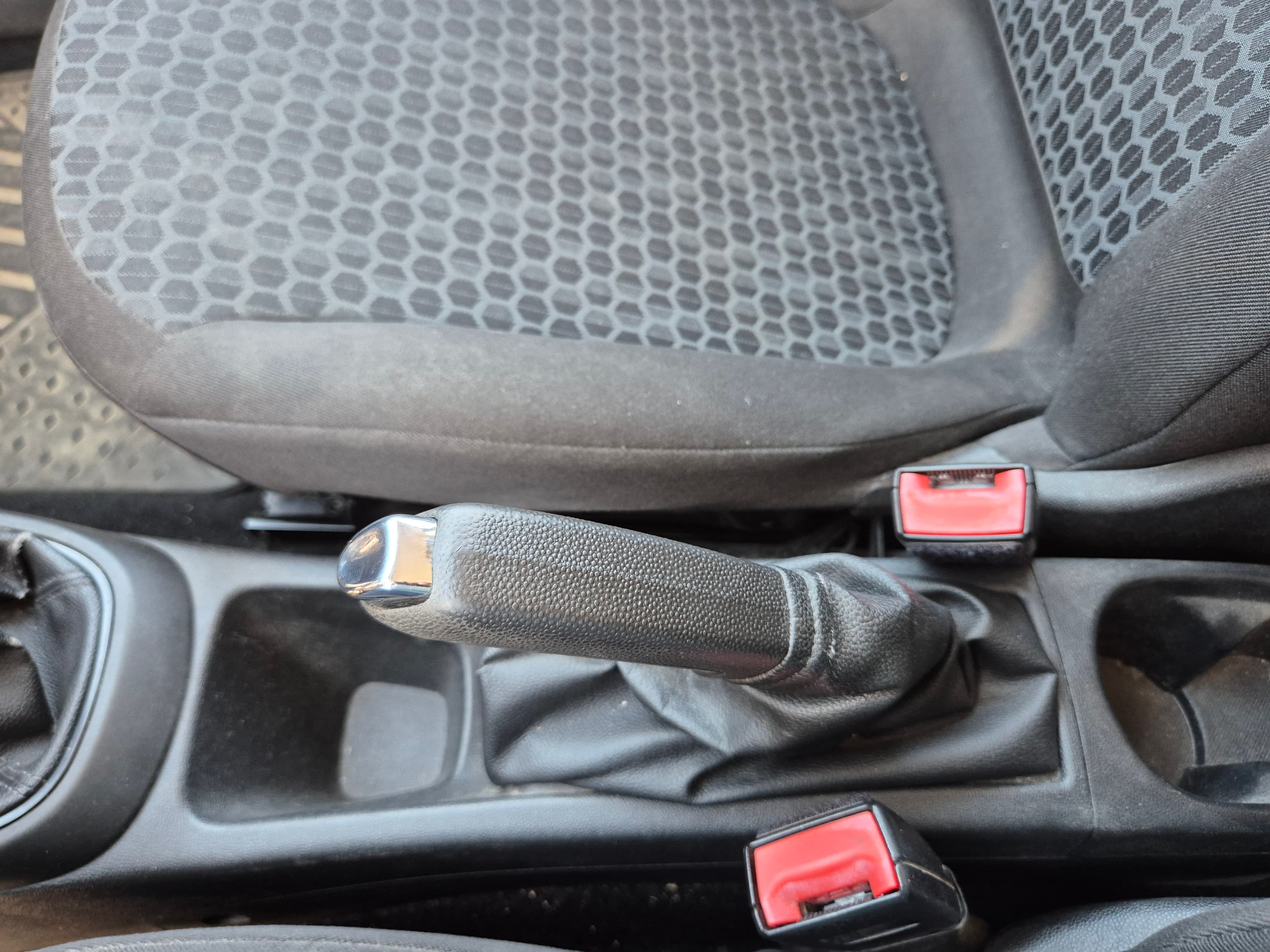 Opel Corsa E Van · Ano 2016 — image 33