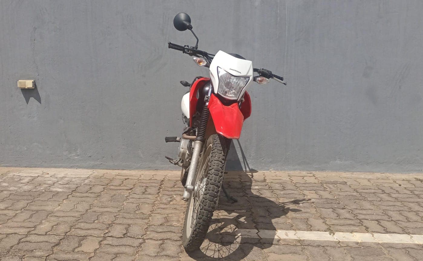 Motorizada  Honda XL 125L — imagem 2