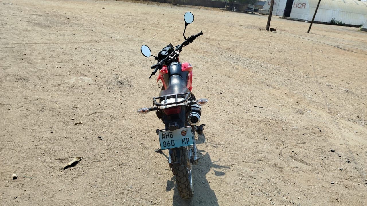 Moto — image 6
