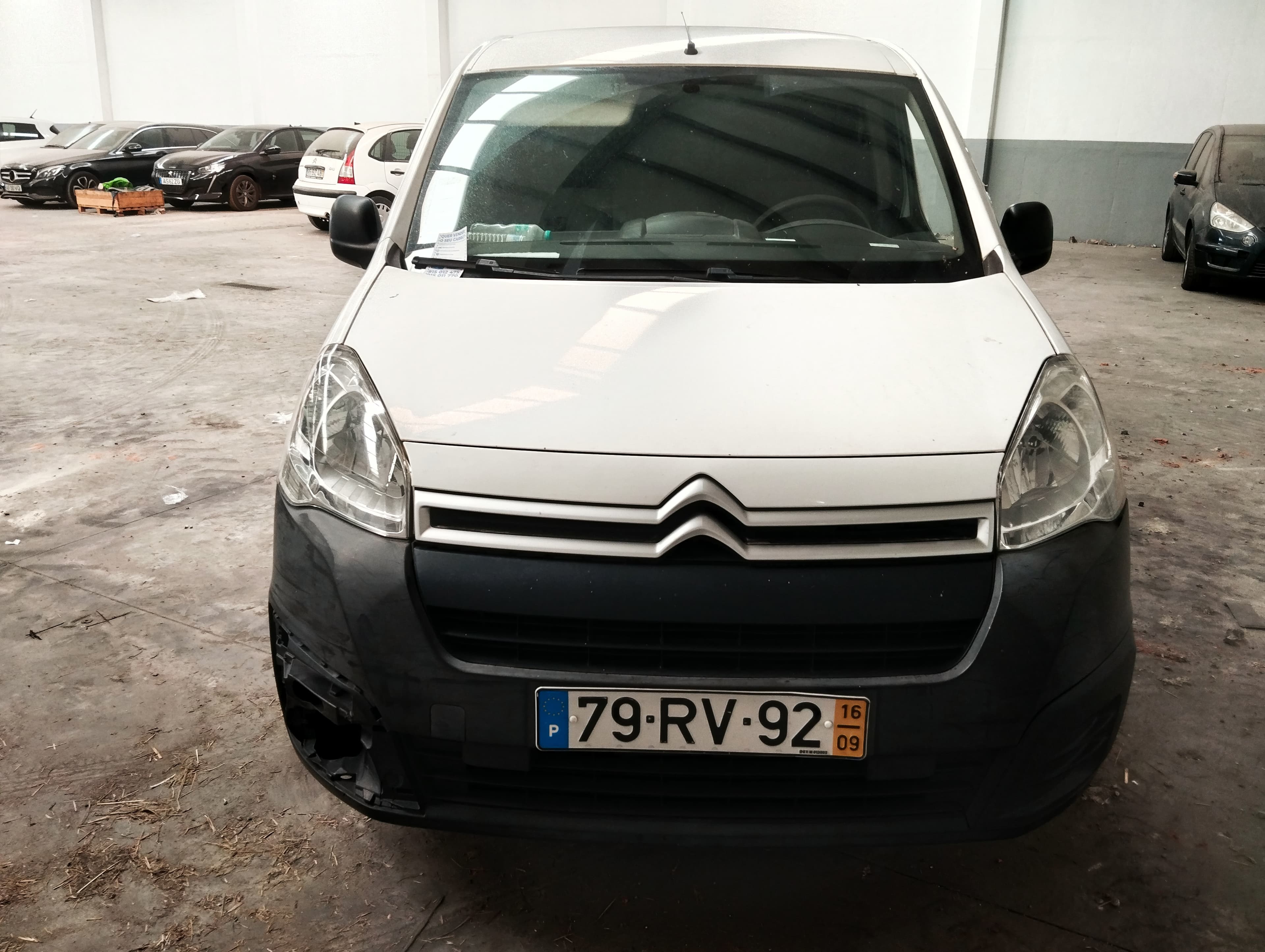 Citroën Berlingo 1.6 HDi · Ano 2016 — image 2