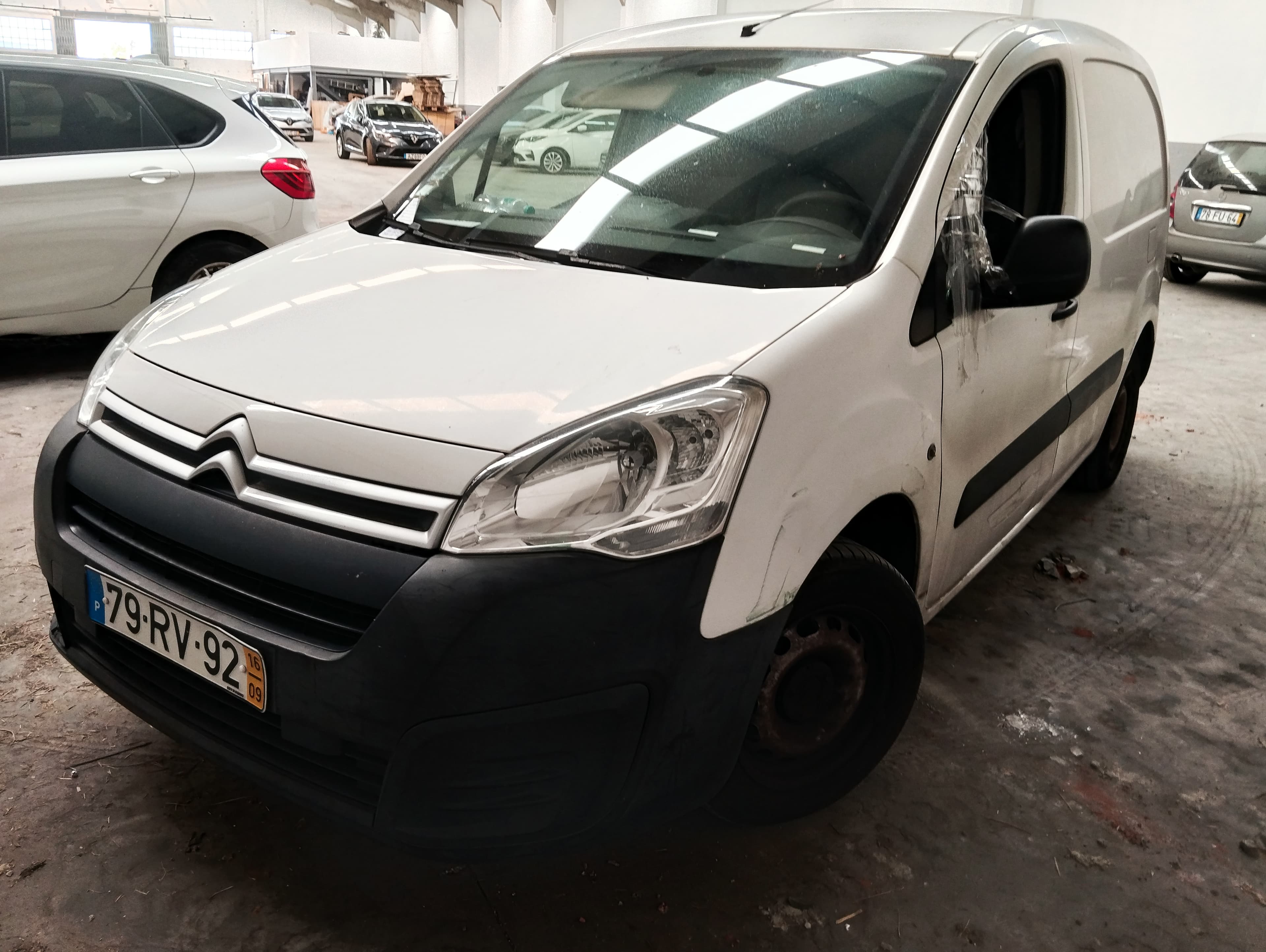 Citroën Berlingo 1.6 HDi · Ano 2016 — image 3
