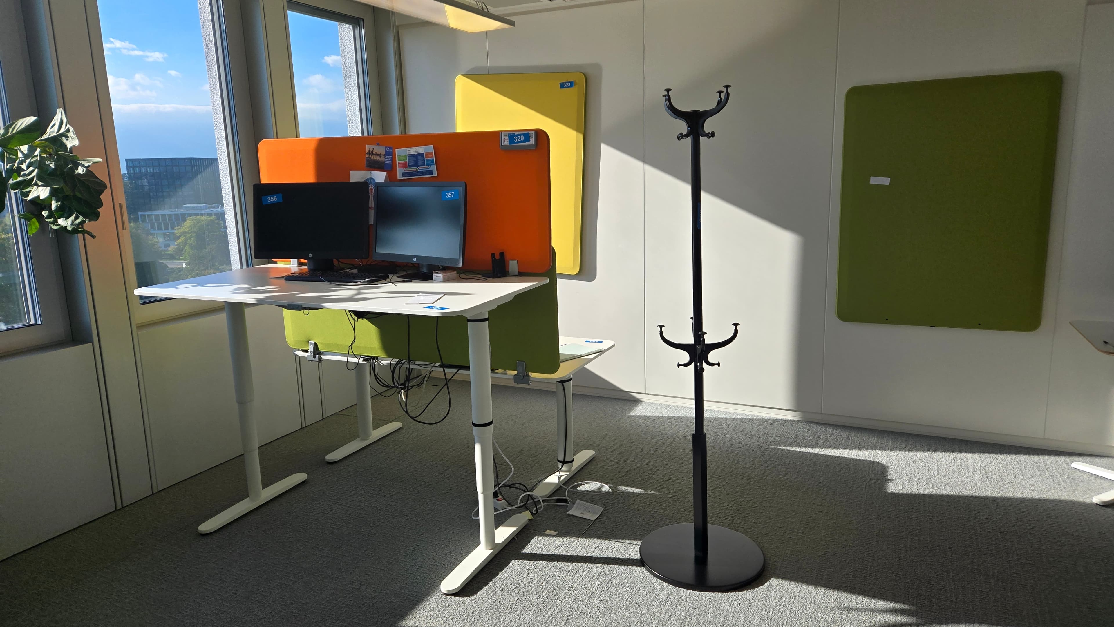 Ensemble de postes de travail ergonomiques — image 4
