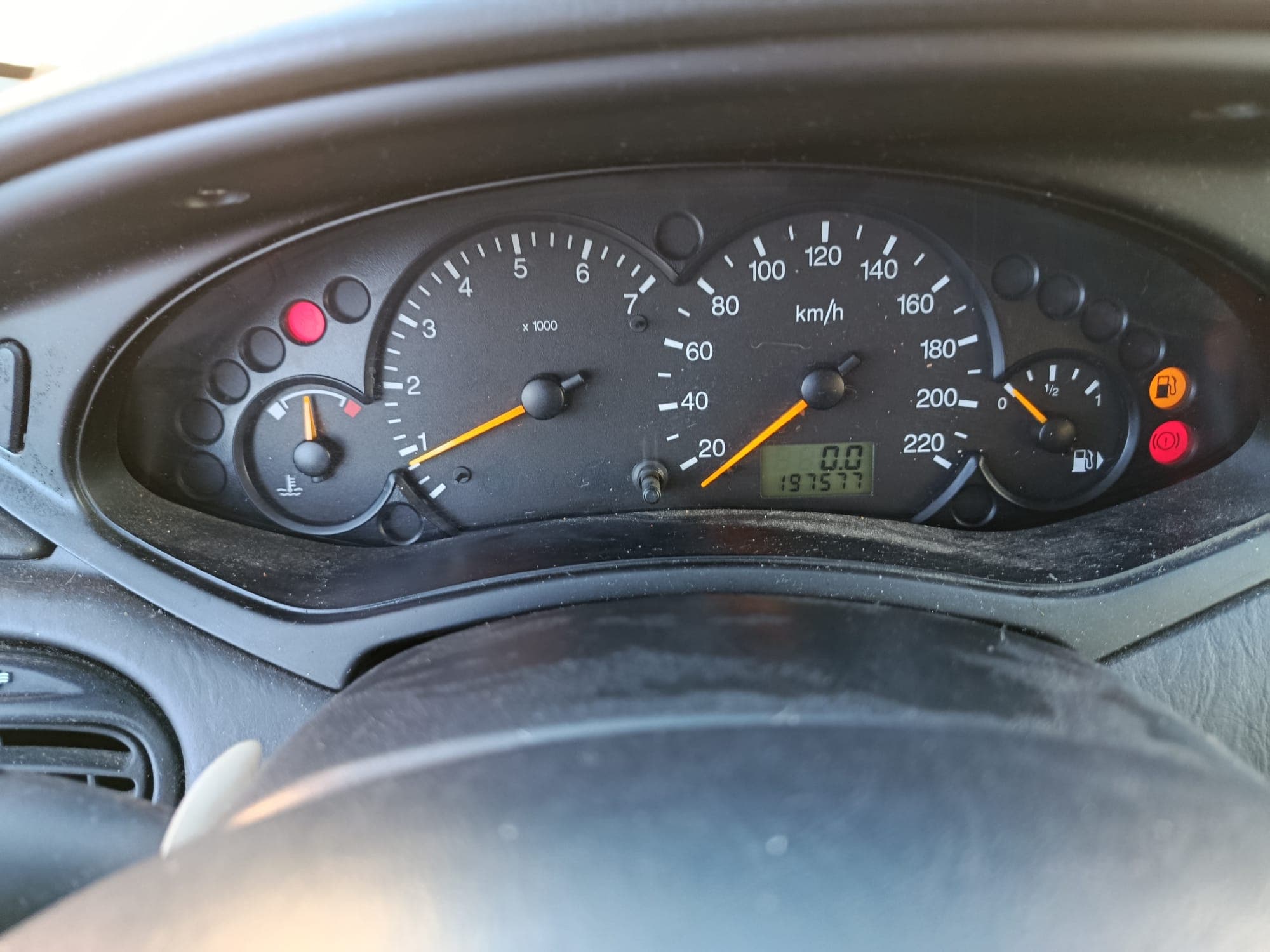 Ford Focus · Ano 2002 — image 18