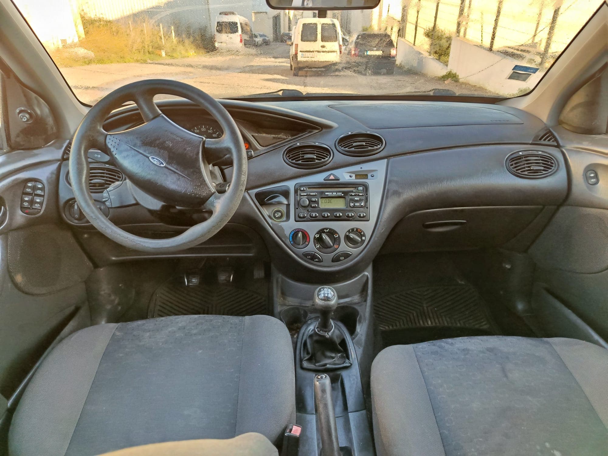 Ford Focus · Ano 2002 — image 17