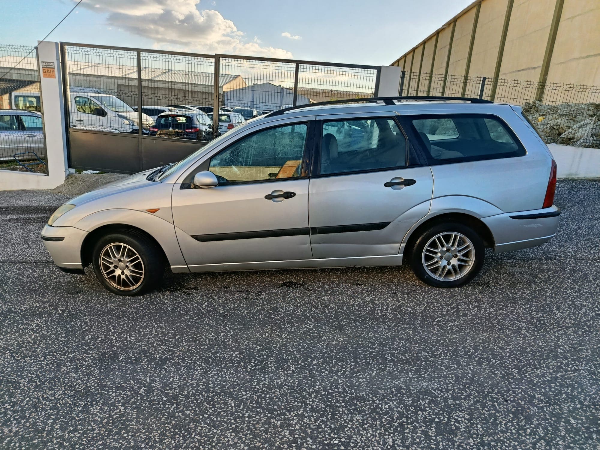 Ford Focus · Ano 2002 — image 6