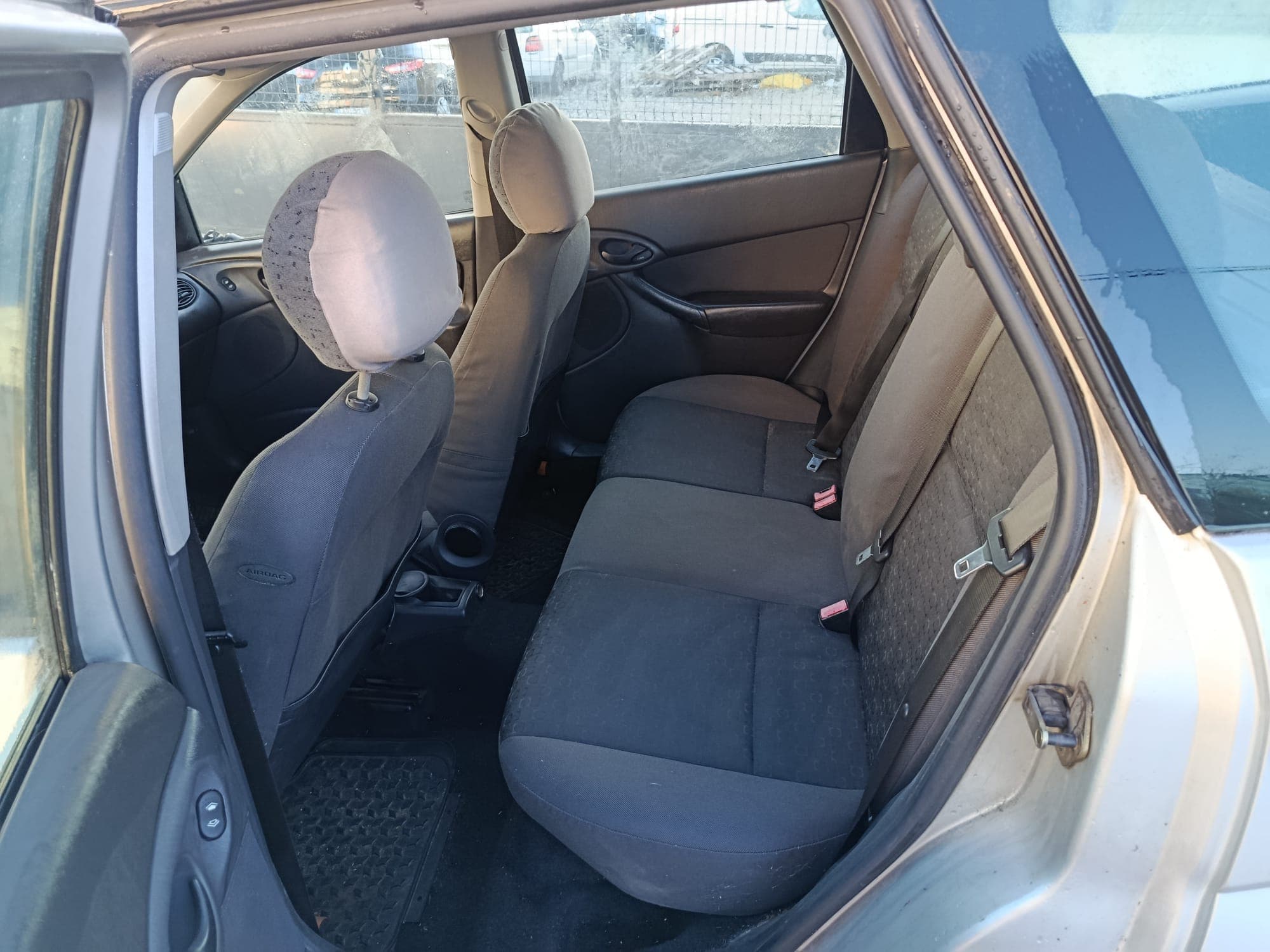 Ford Focus · Ano 2002 — image 21