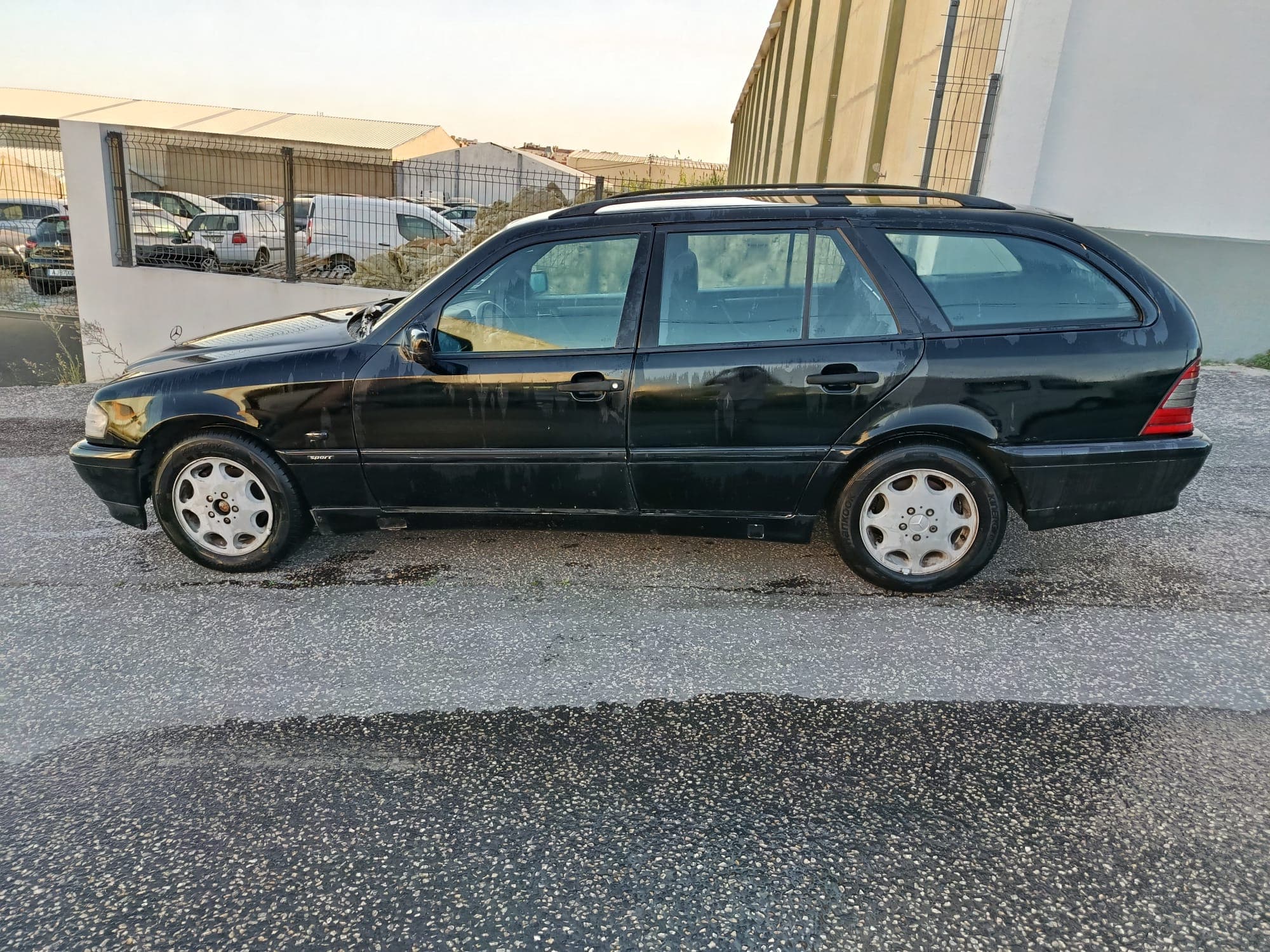 Mercedes-Benz C220 CDI · Ano 2000 — imagem 4