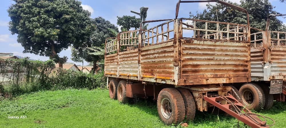 1 - trailer - bachu trailer — imagen 1