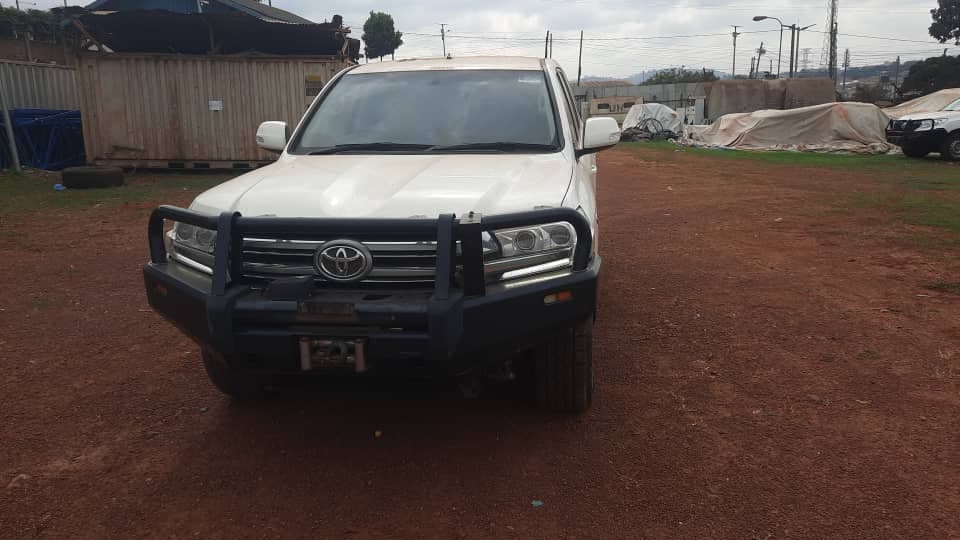 Toyota  Landcruser VX - VDJ200R-GNTEZ 2017 — imagen 1