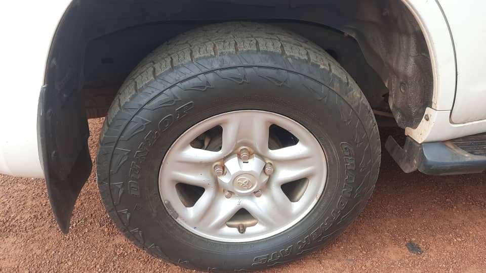 Toyota  Landcruser VX - VDJ200R-GNTEZ 2017 — imagen 6