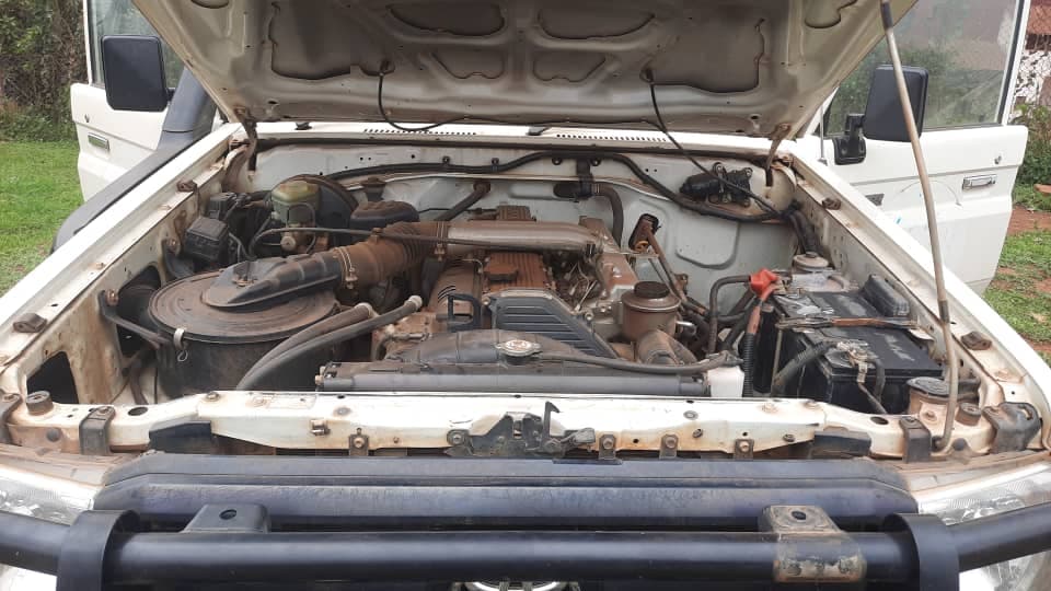Toyota Landcruiser HARD TOP HZJ76R-RKMRS 2018 — imagen 9