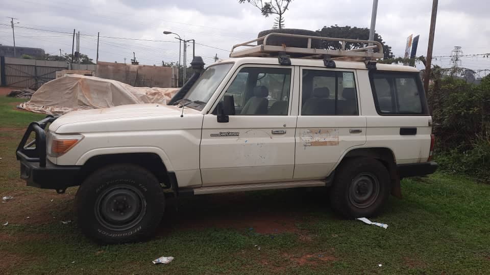 Toyota Landcruiser HARD TOP HZJ76R-RKMRS 2018 — imagen 10
