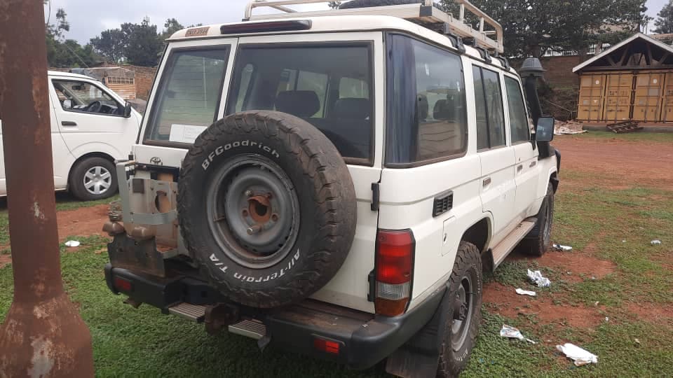 Toyota Landcruiser HARD TOP HZJ76R-RKMRS 2018 — imagen 2