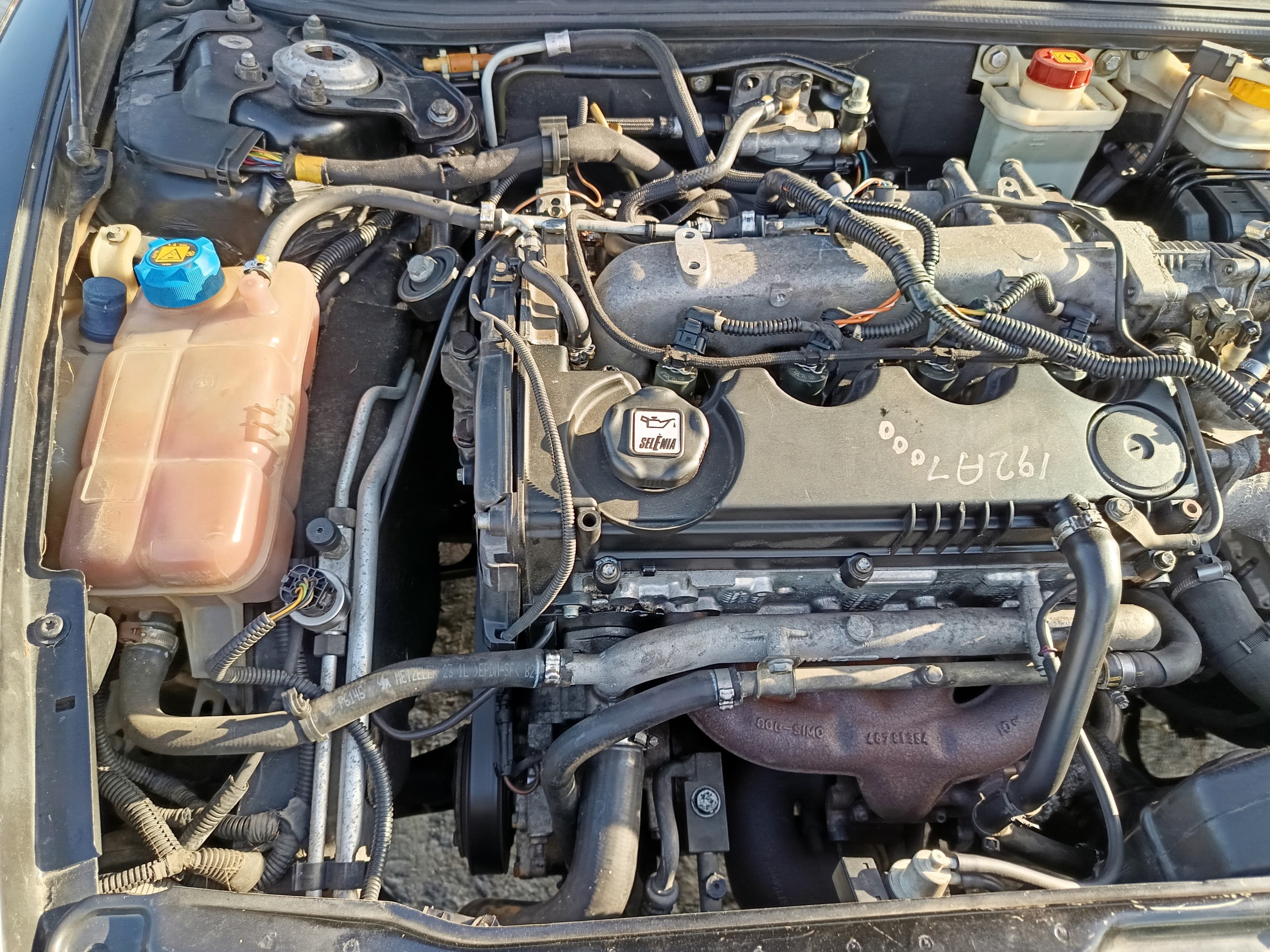 Alfa Romeo 1.9 JTD · Ano 2002 — imagen 18