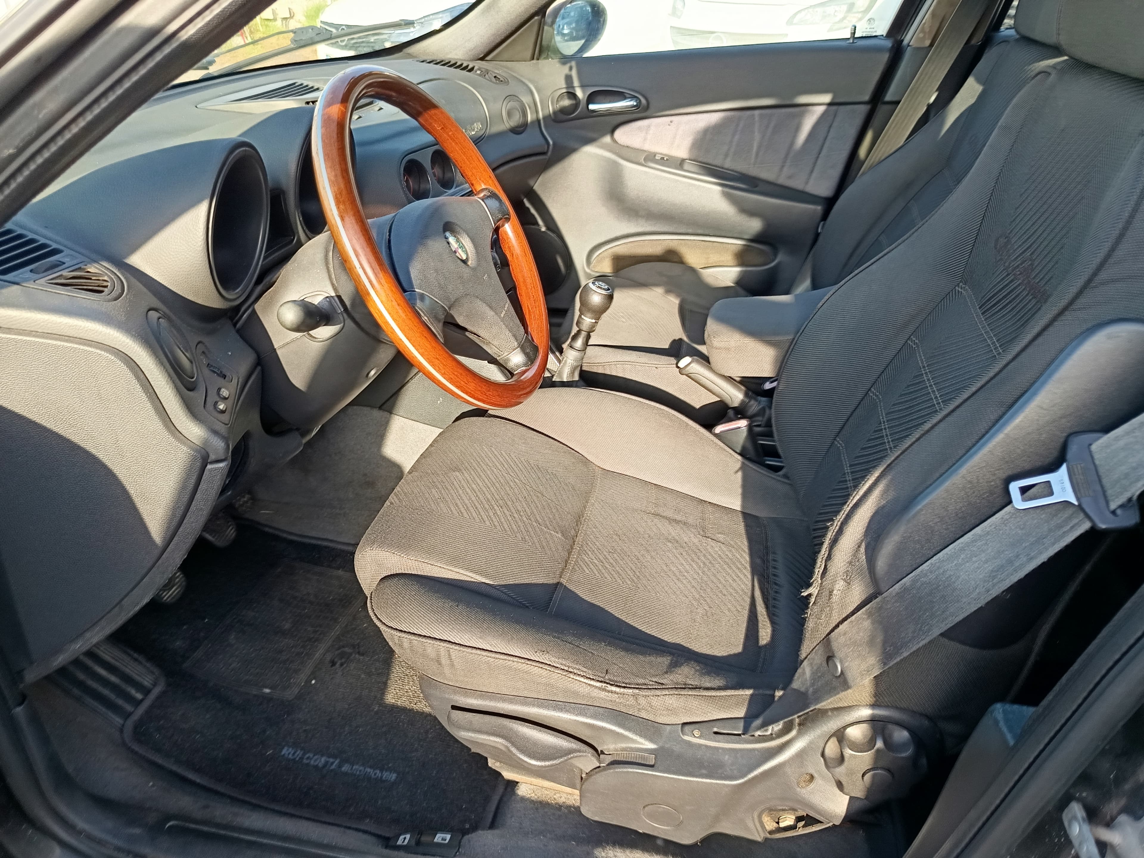 Alfa Romeo 1.9 JTD · Ano 2002 — imagen 31