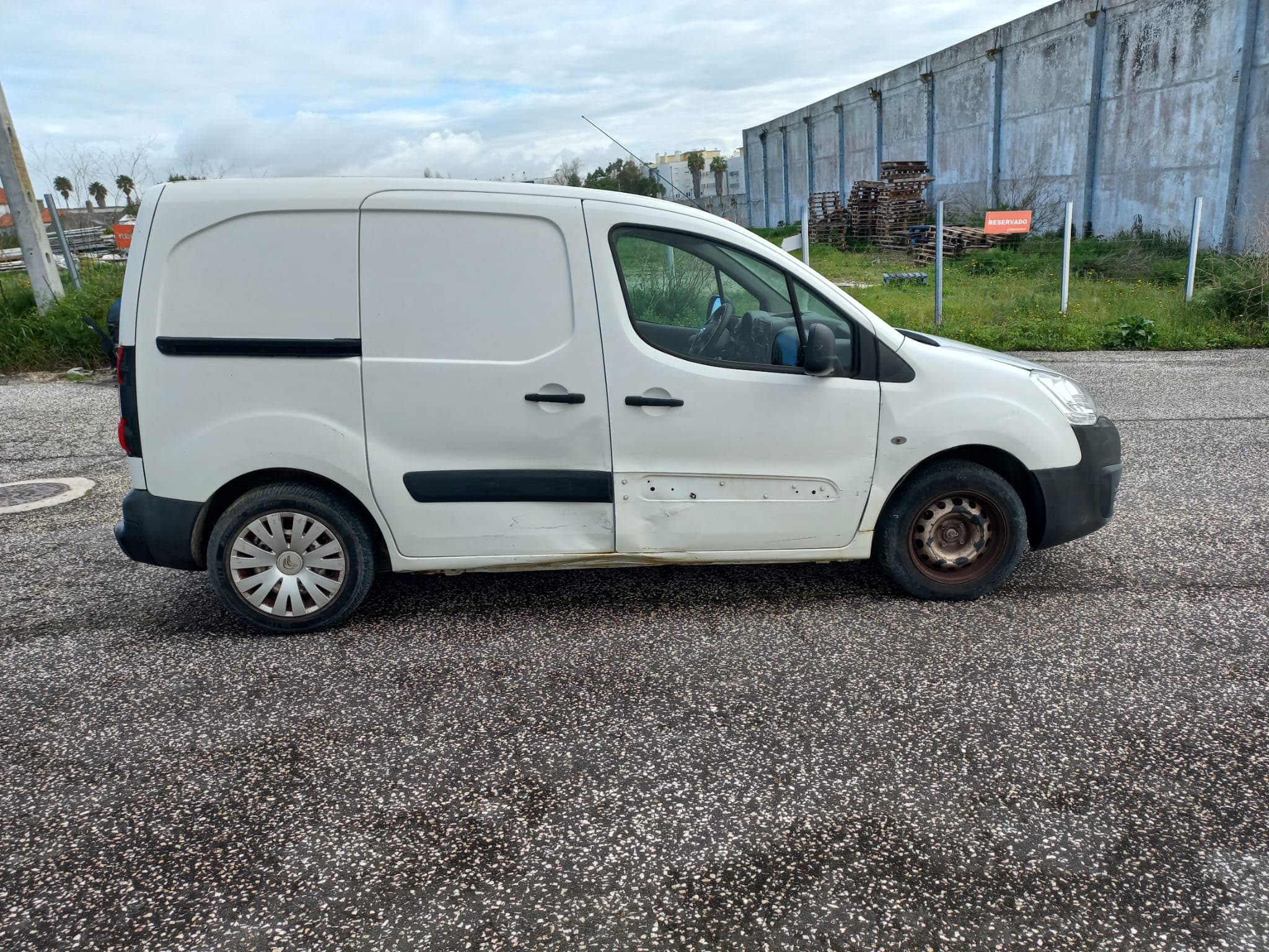Citroën Berlingo · Ano 2016 — image 4