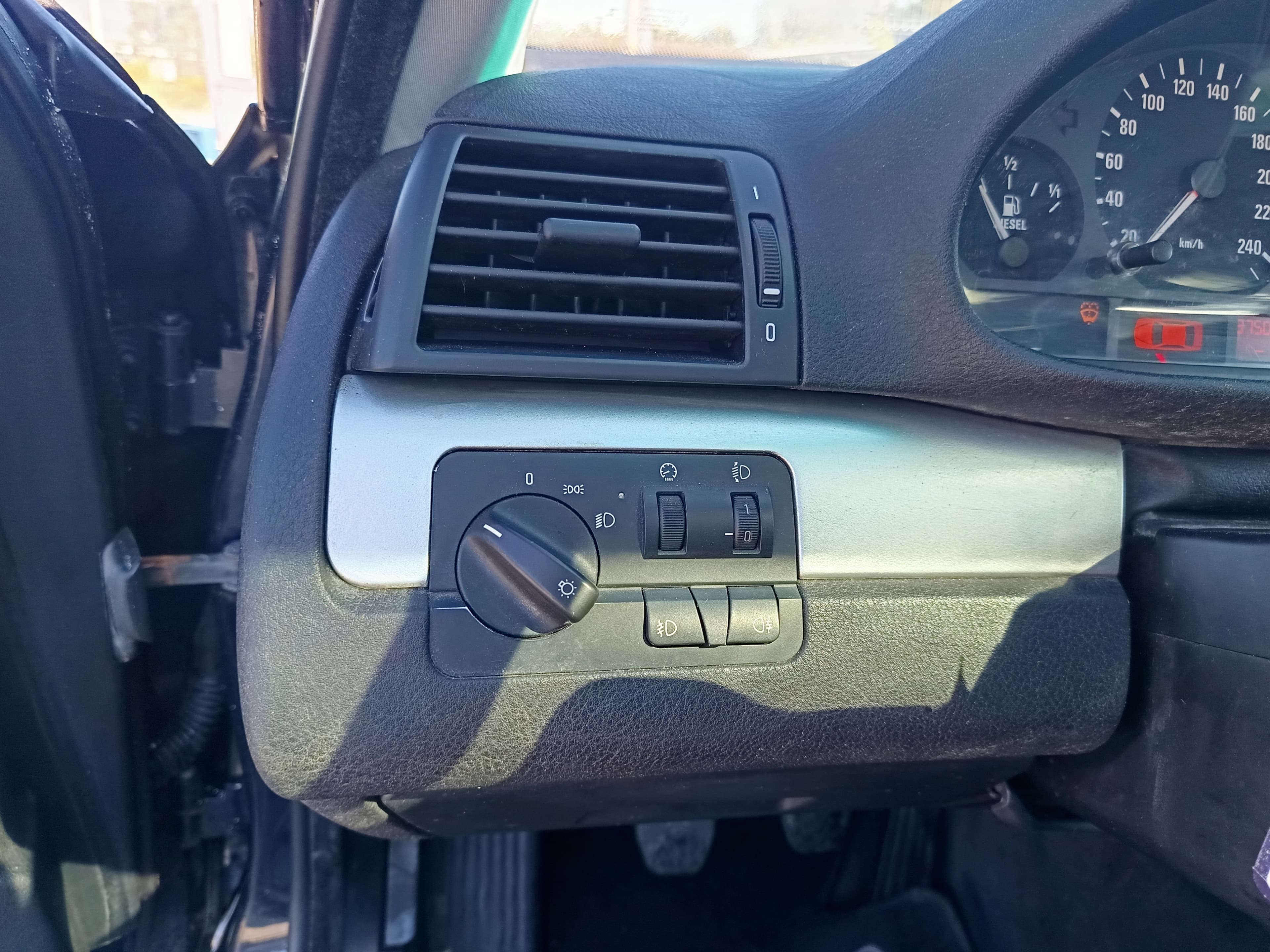 BMW 320d · Ano 2000 — imagen 44