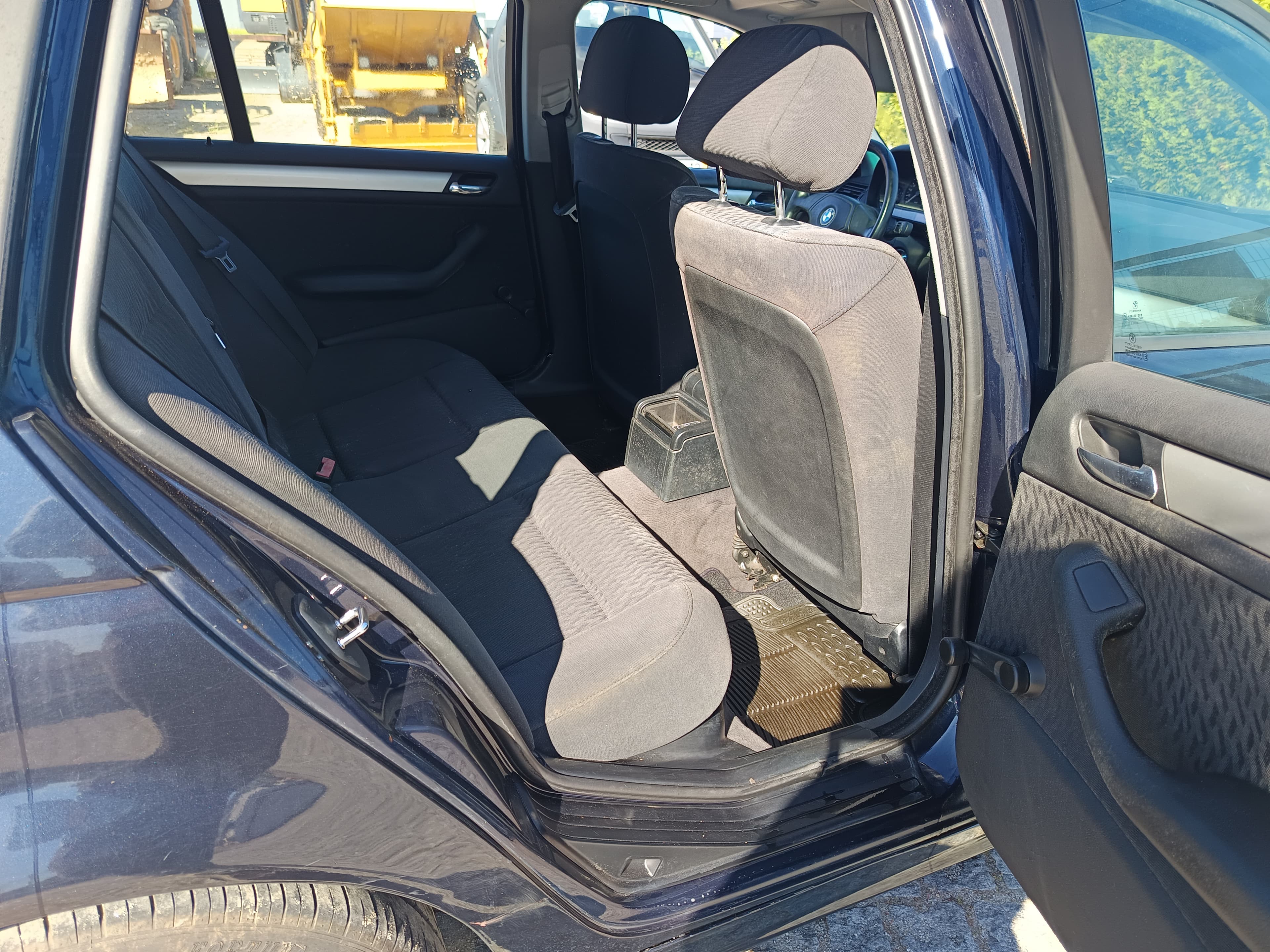 BMW 320d · Ano 2000 — imagen 24