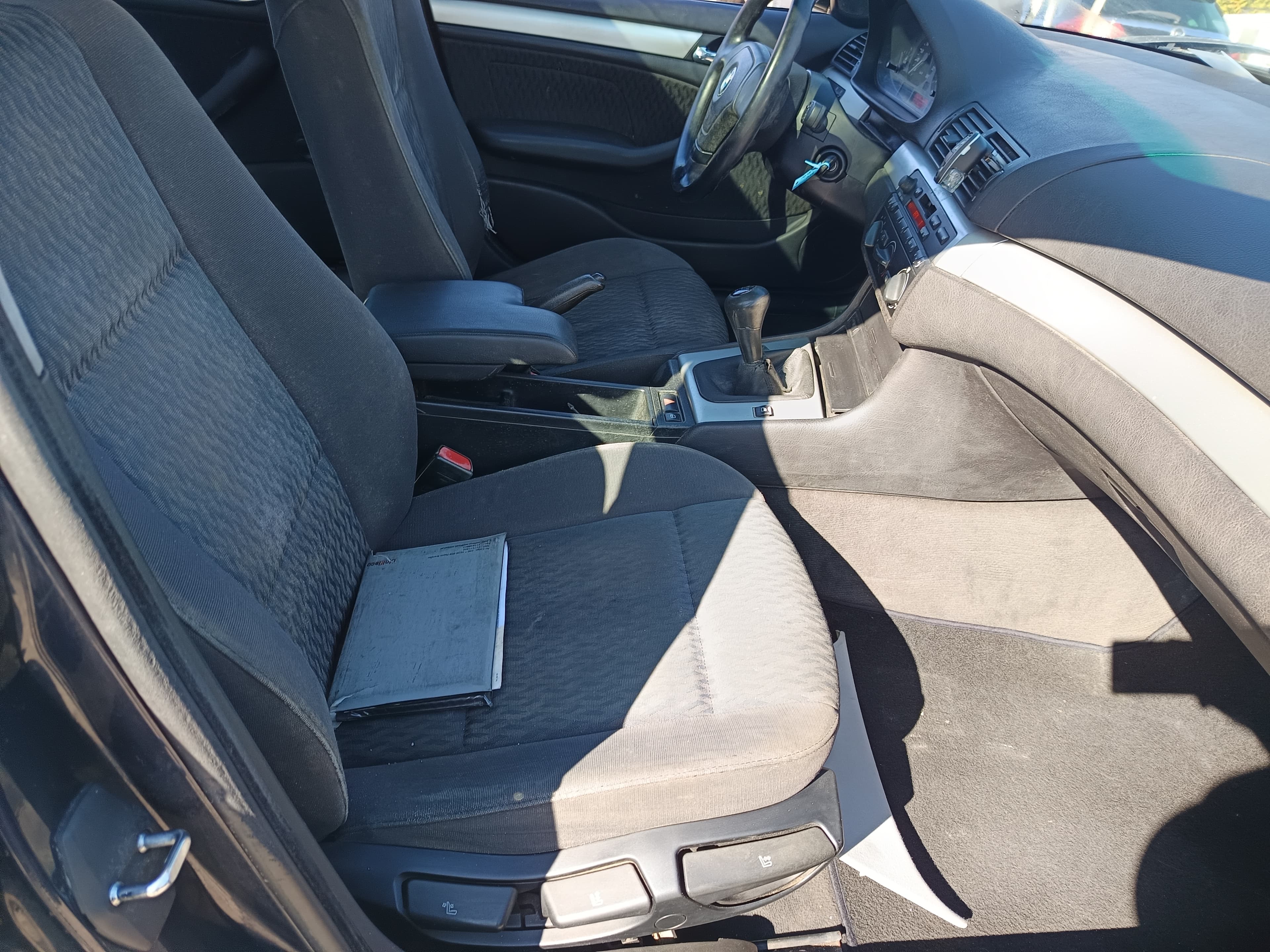 BMW 320d · Ano 2000 — imagen 29
