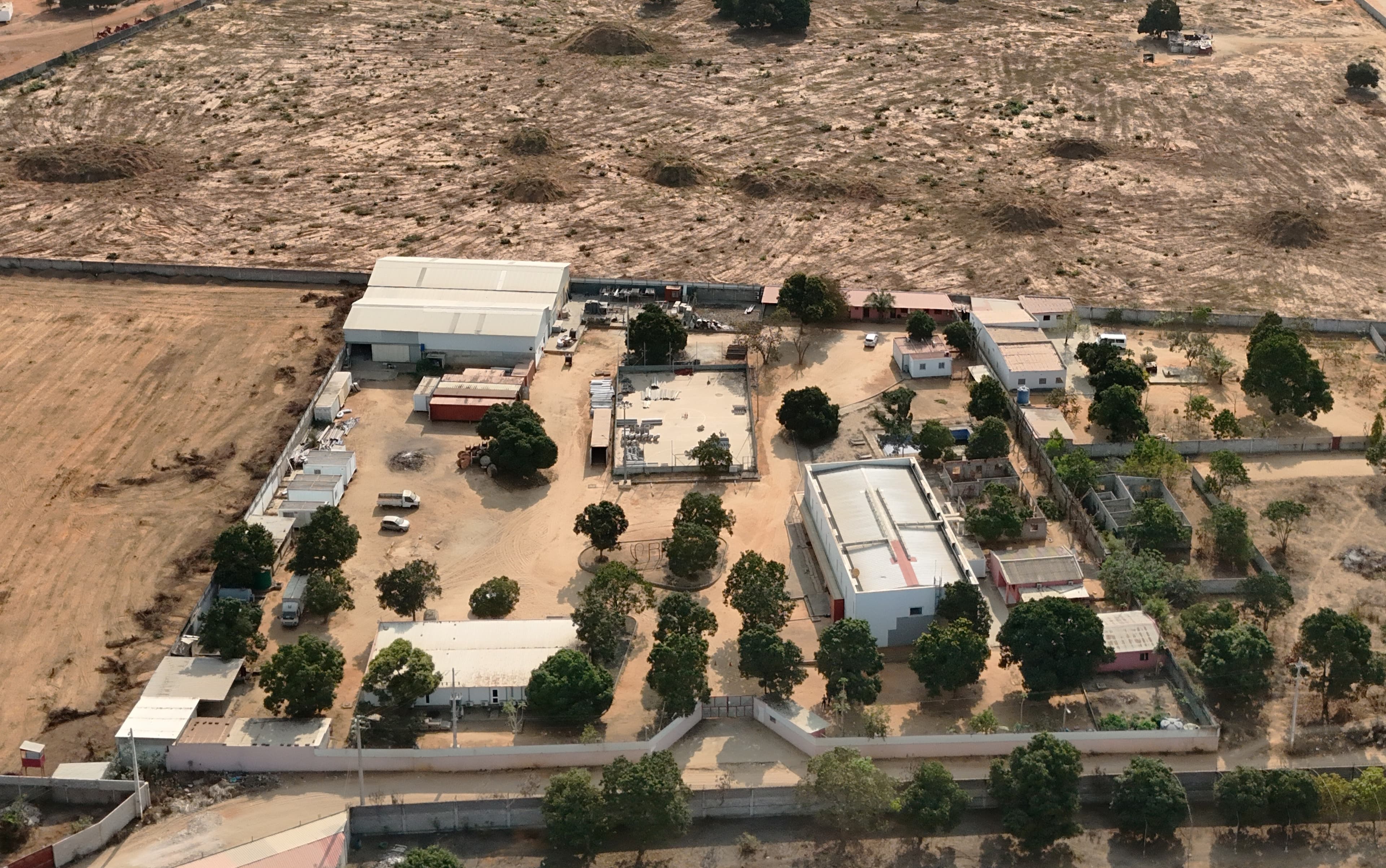 Kikuxi | Estaleiro Industrial com Infraestruturas Residenciais e Operacionais — imagen 3