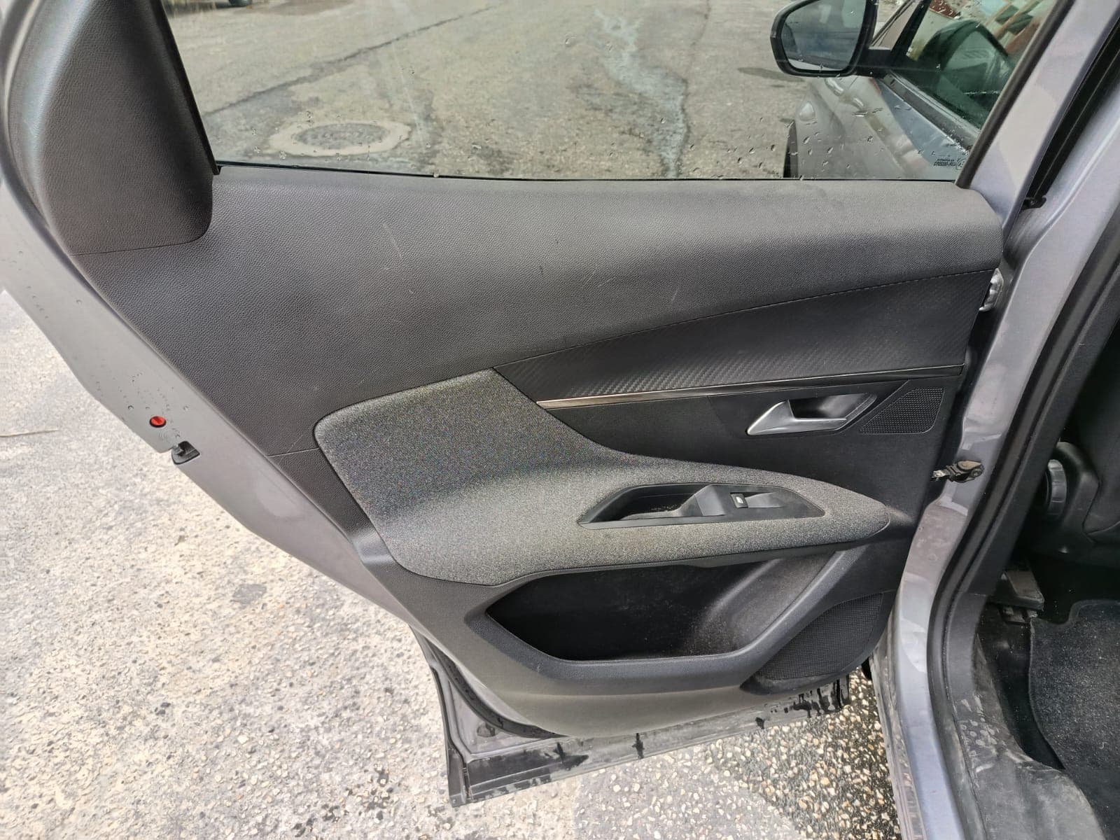 Peugeot 3008 1.5 Blue HDI · Ano 2019 — imagem 21