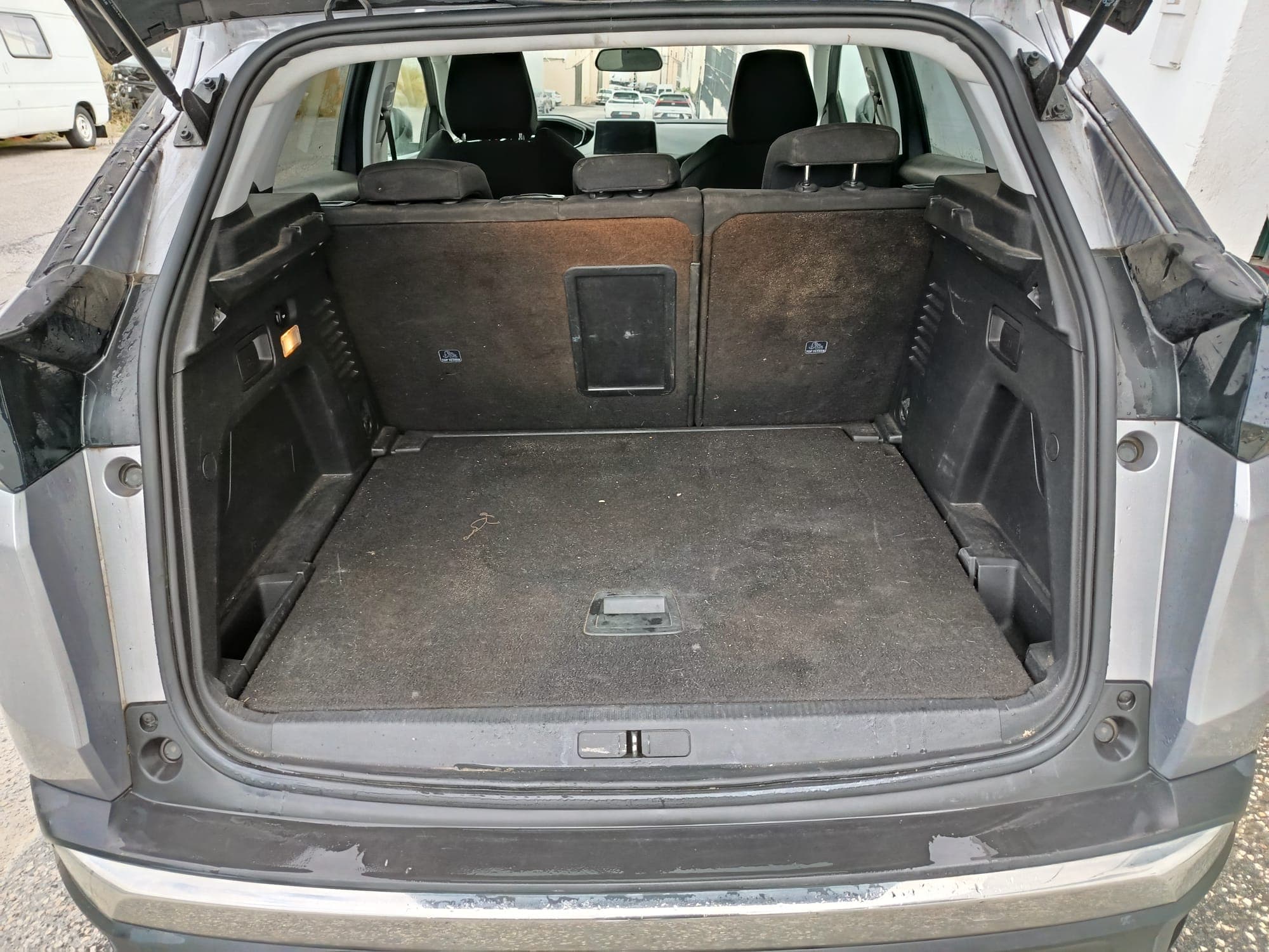 Peugeot 3008 1.5 Blue HDI · Ano 2019 — imagem 9