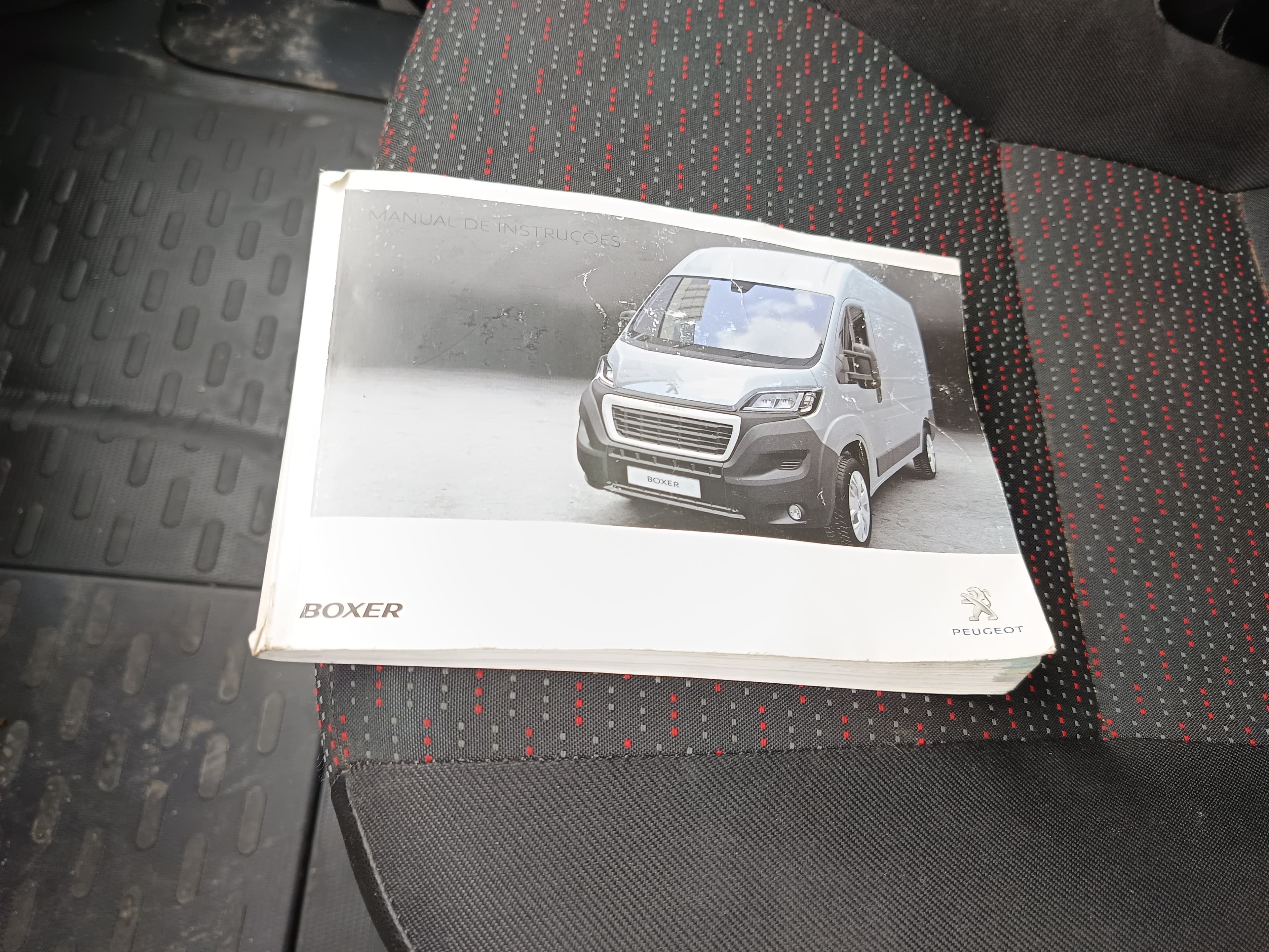 Peugeot Boxer · Ano 2014 — image 36