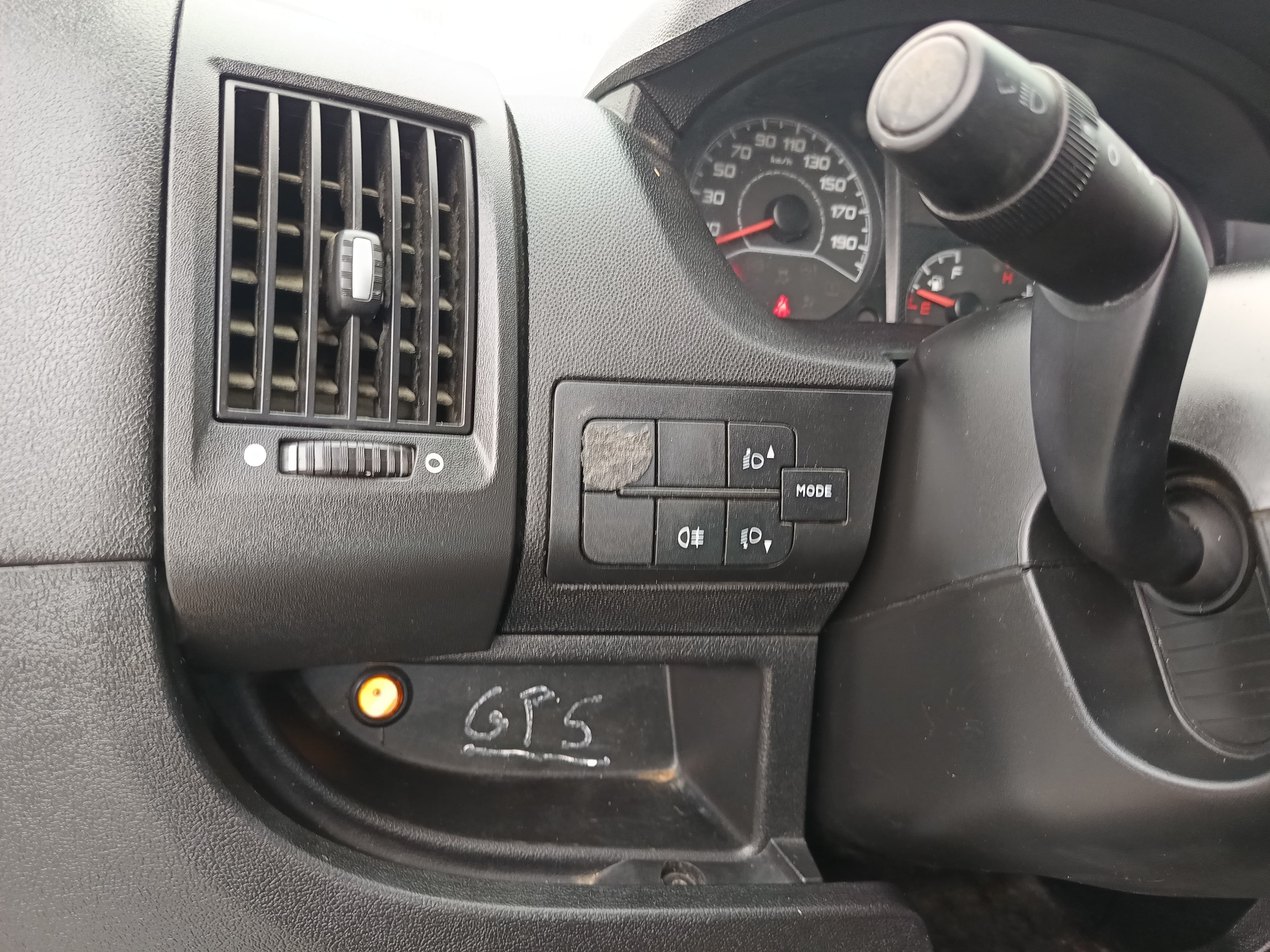 Peugeot Boxer · Ano 2014 — image 34