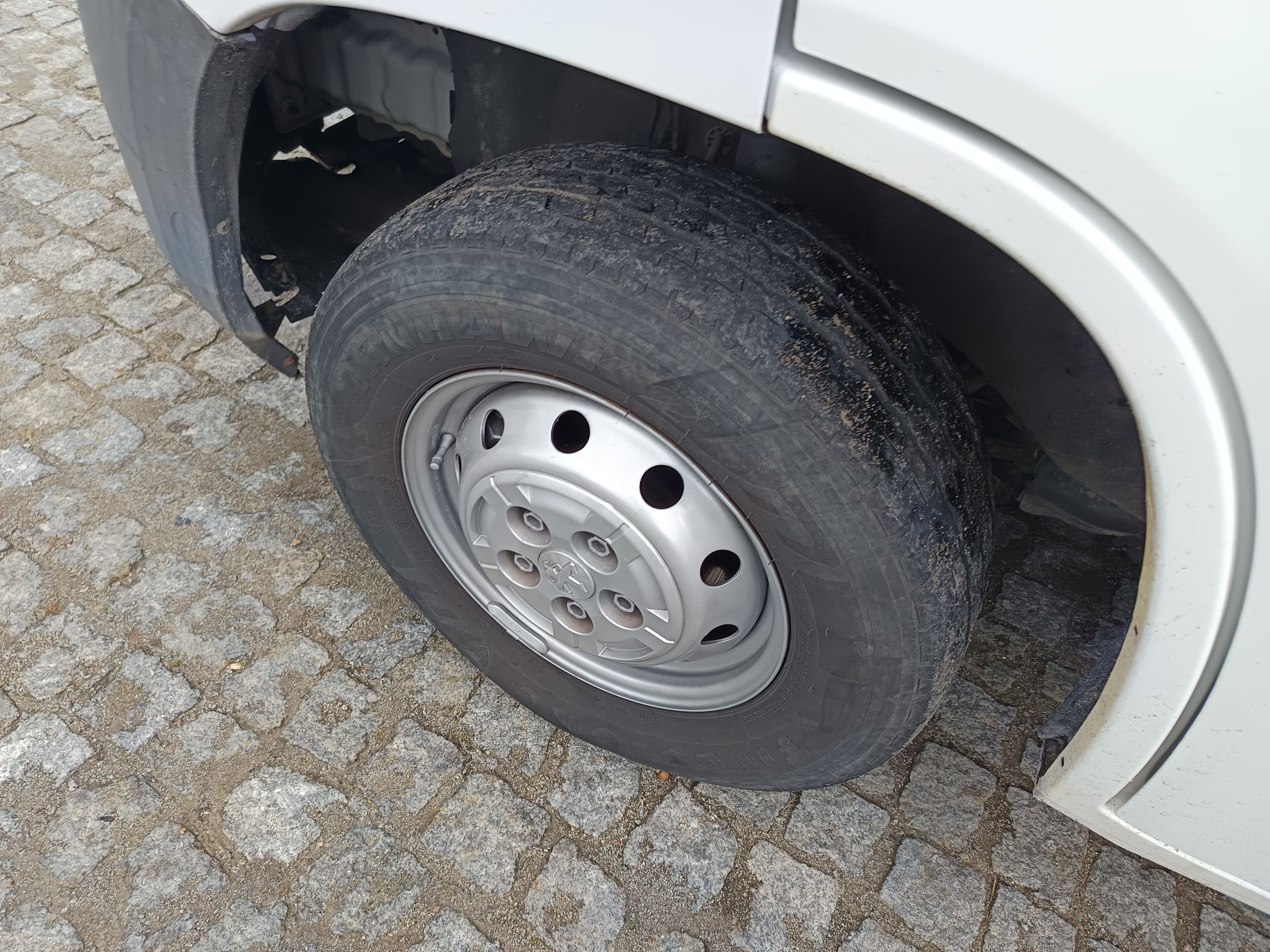 Peugeot Boxer · Ano 2014 — image 11