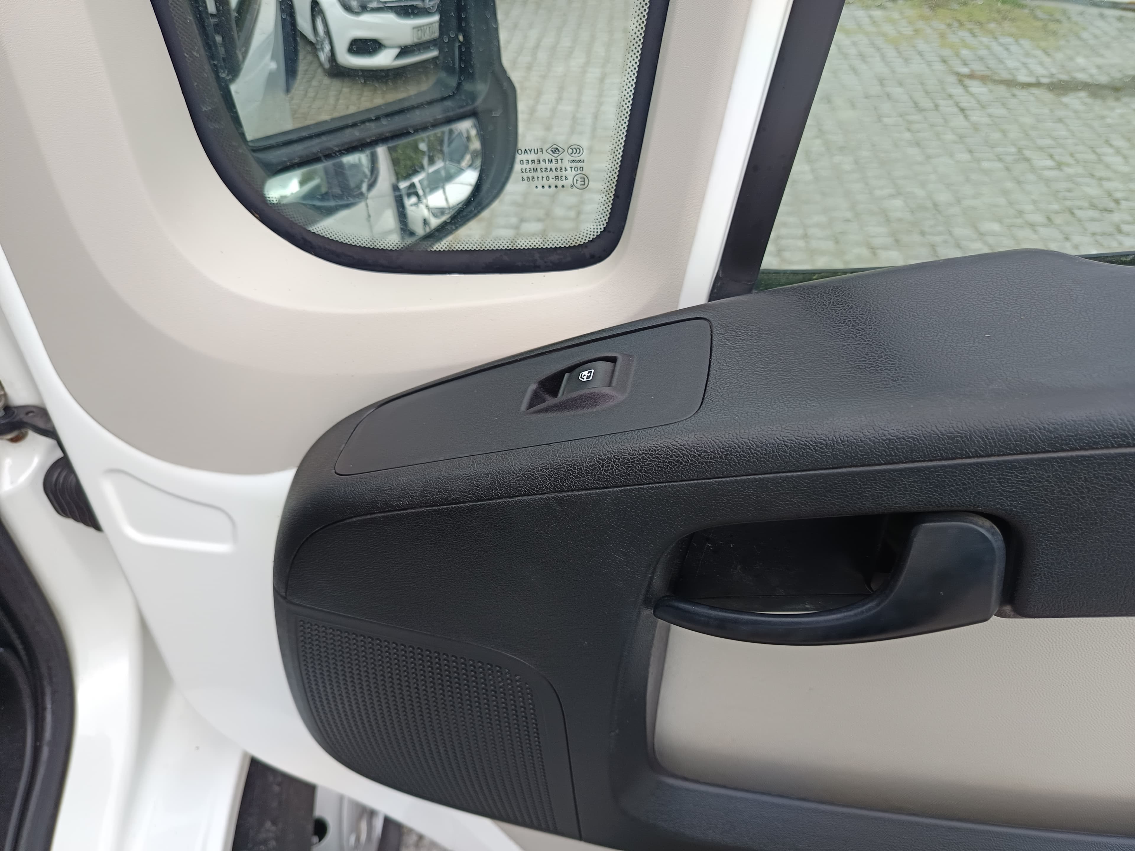 Peugeot Boxer · Ano 2014 — image 20