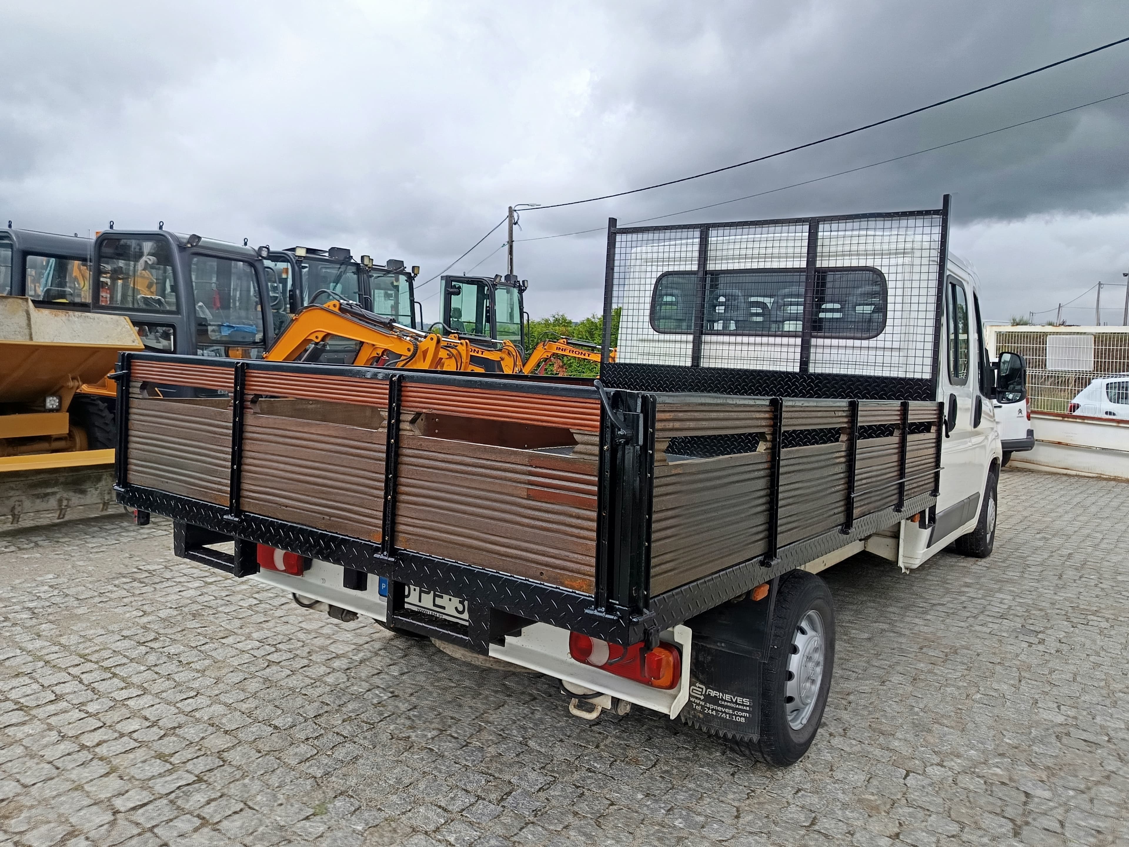 Peugeot Boxer · Ano 2014 — image 4