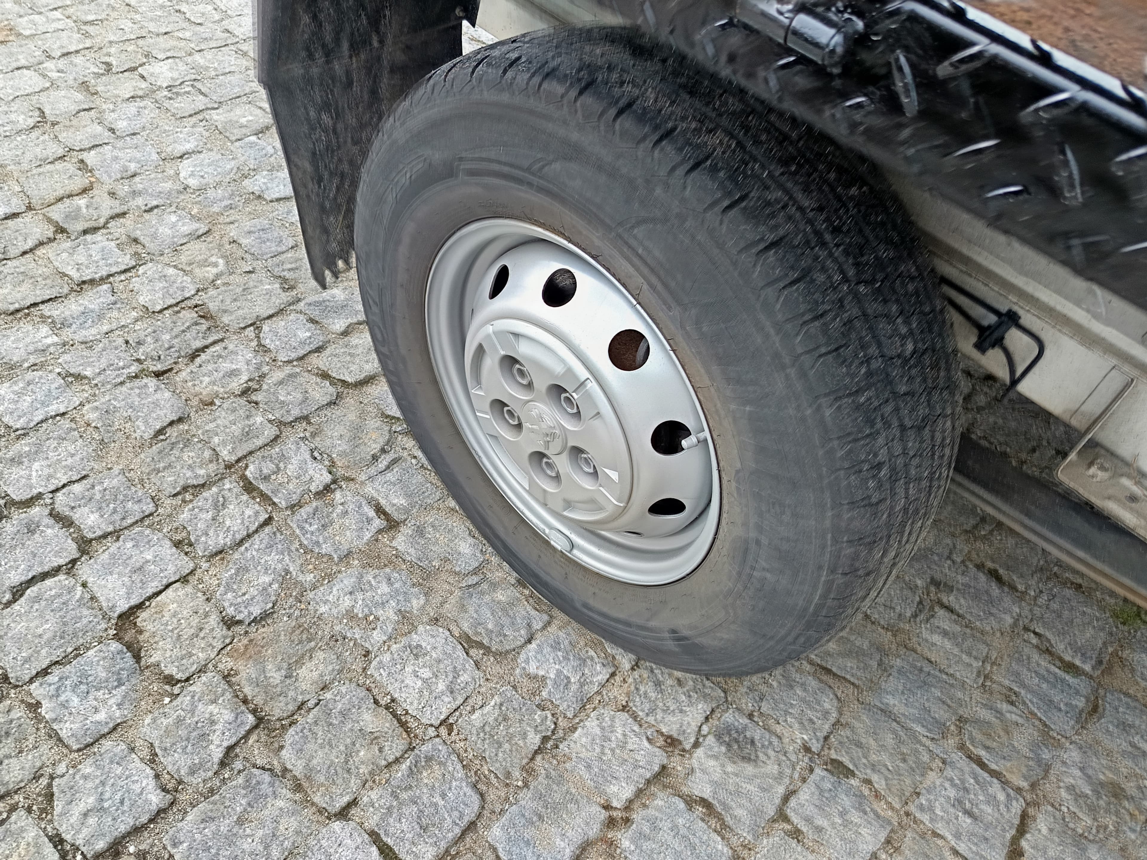 Peugeot Boxer · Ano 2014 — image 10