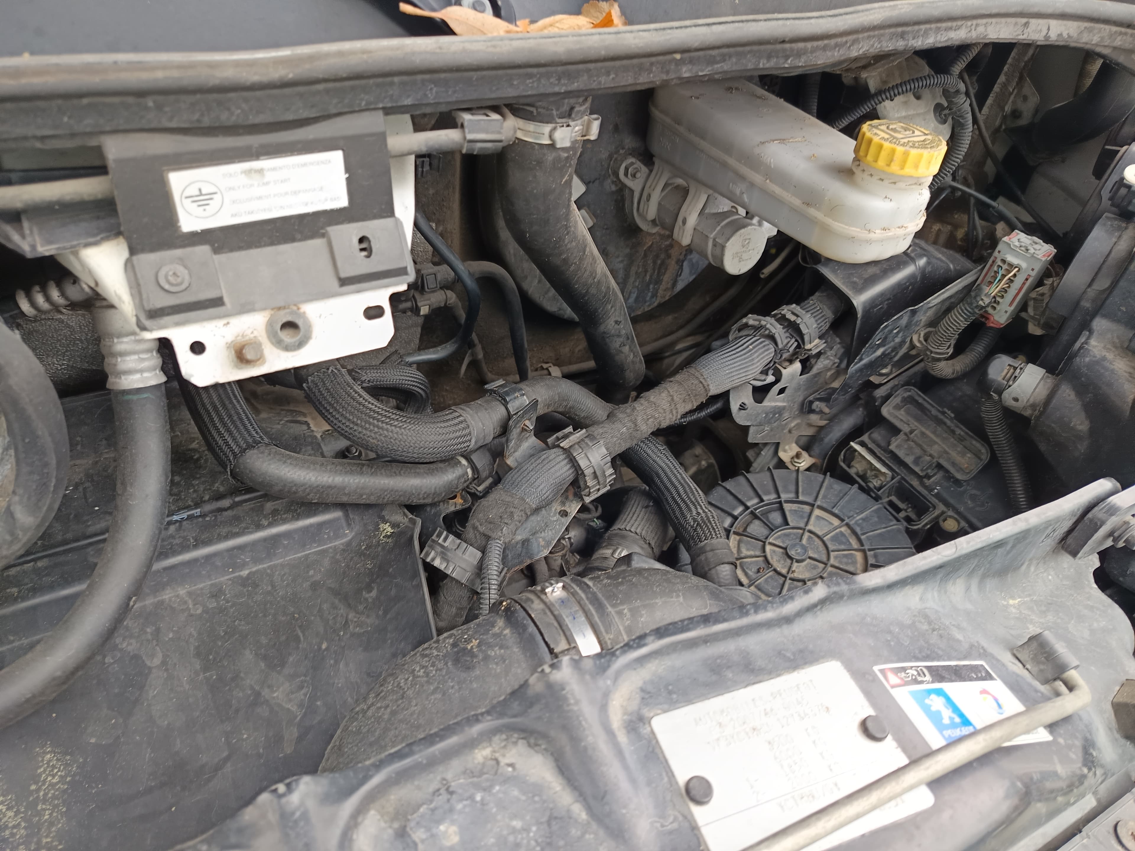 Peugeot Boxer · Ano 2014 — image 17