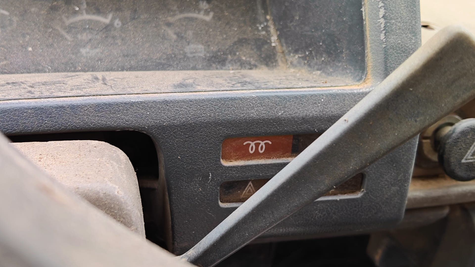 Nissan Patrol JY 260 LFQ 4x4 · Ano 1996 — imagen 13