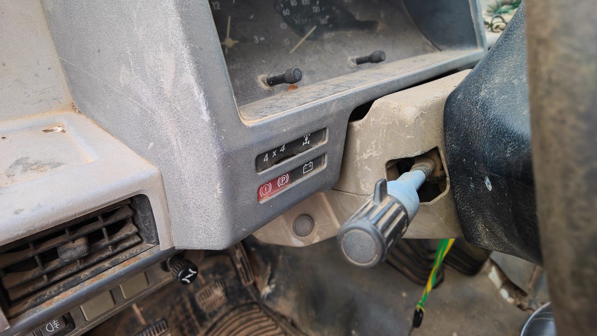 Nissan Patrol JY 260 LFQ 4x4 · Ano 1996 — imagen 19
